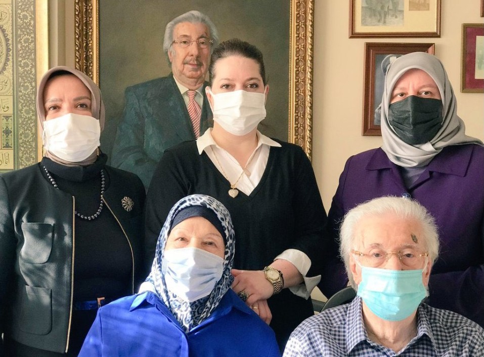 Cumhurbaşkanı Erdoğan'dan, Osmanlı Hanedanı Reisi Harun Osmanoğlu'na taziye telefonu