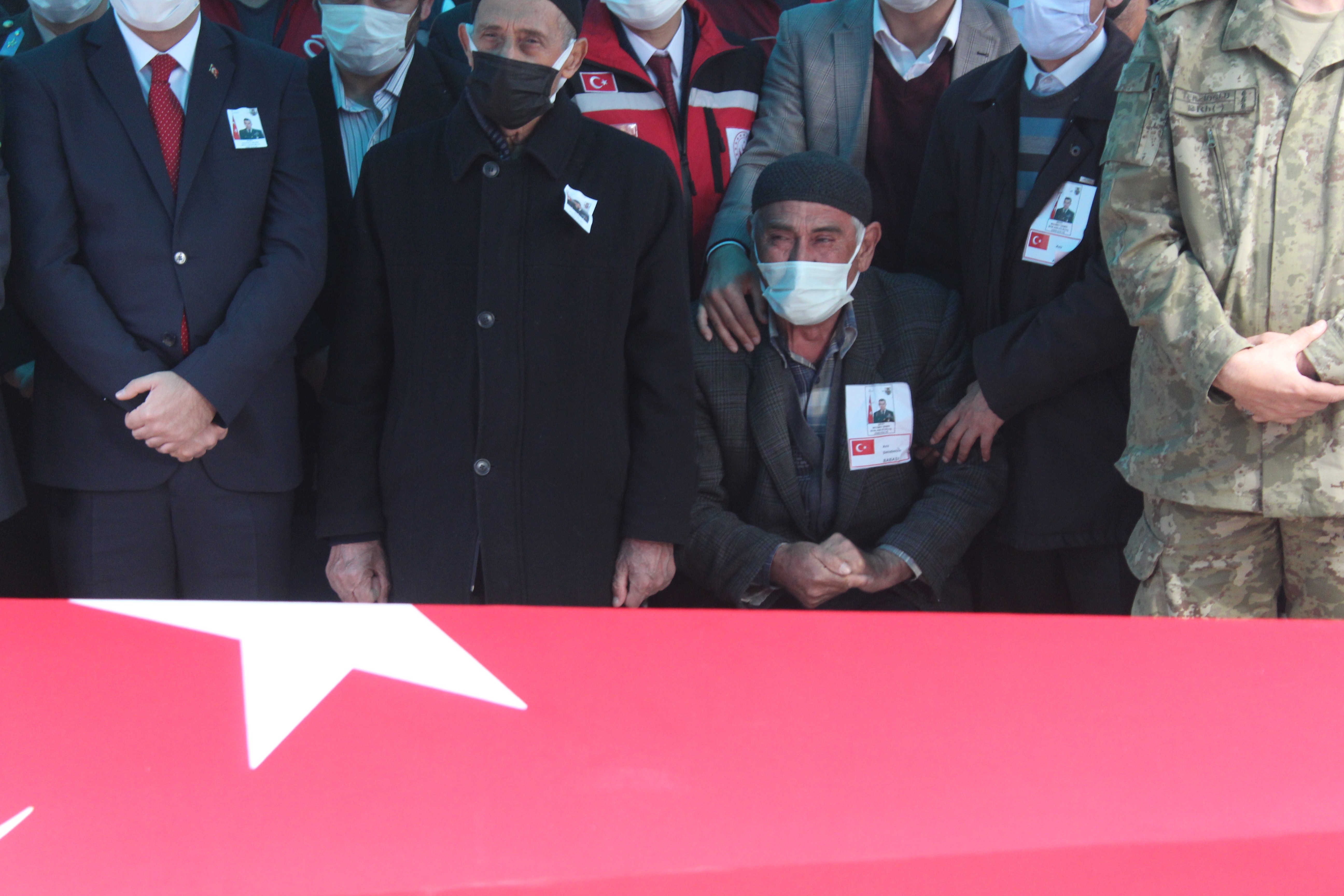 Şehit Astsubay Kıdemli Başçavuş Mehmet Demir son yolculuğuna uğurlandı