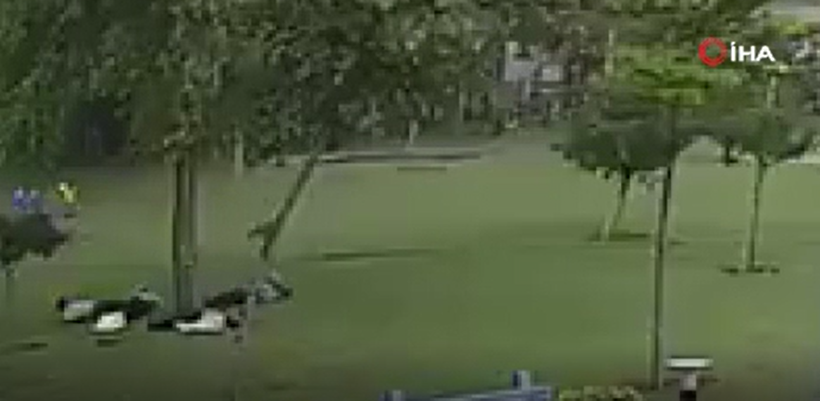 Hindistan'da yıldırım düştü: 1 ölü, 3 yaralı