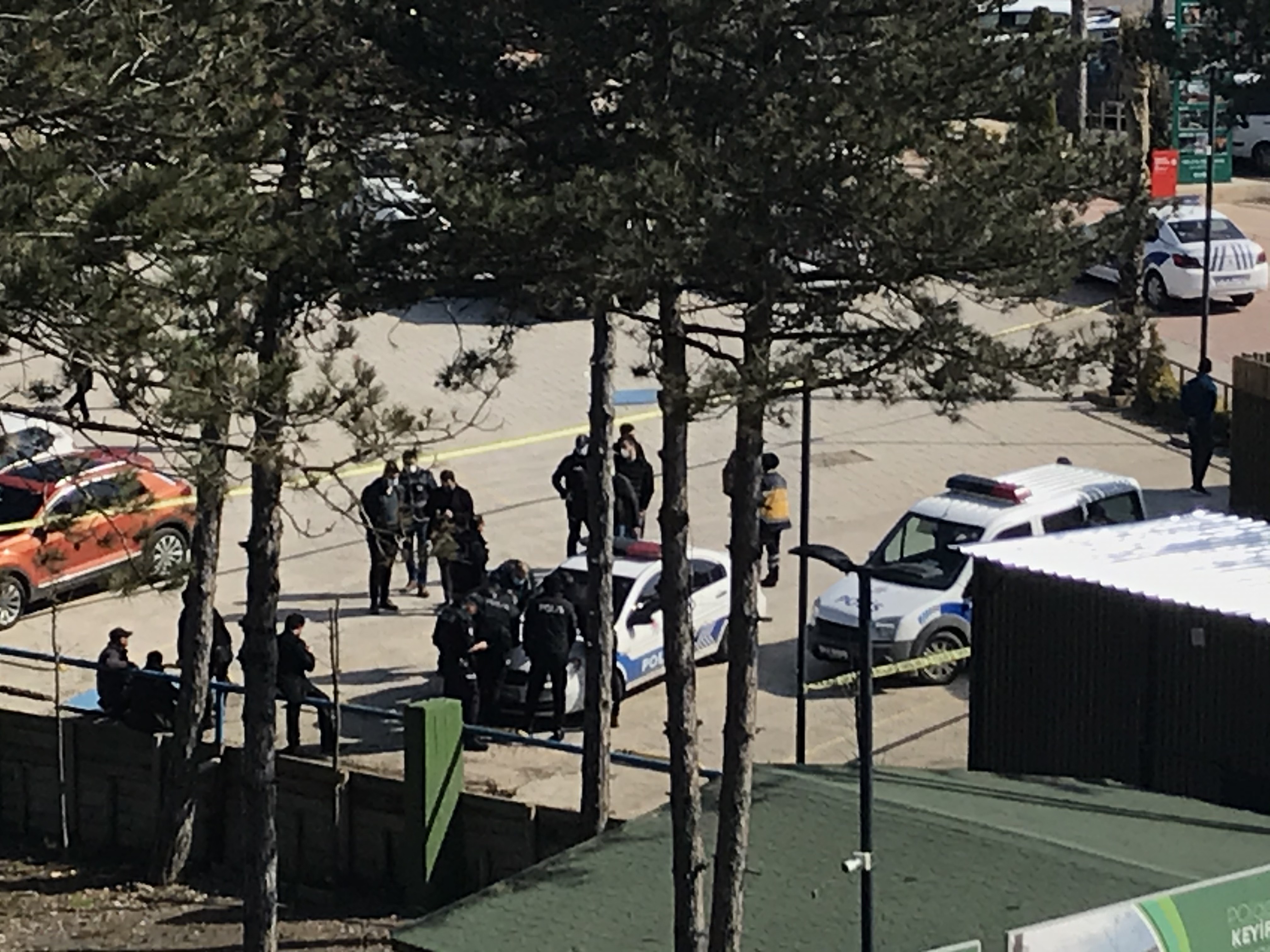 Çekmeköy'de silahlı kavga: 2 ölü, 1 yaralı - Metafizik Uzmanı Salih Memişoğlu da hayatını kaybetti