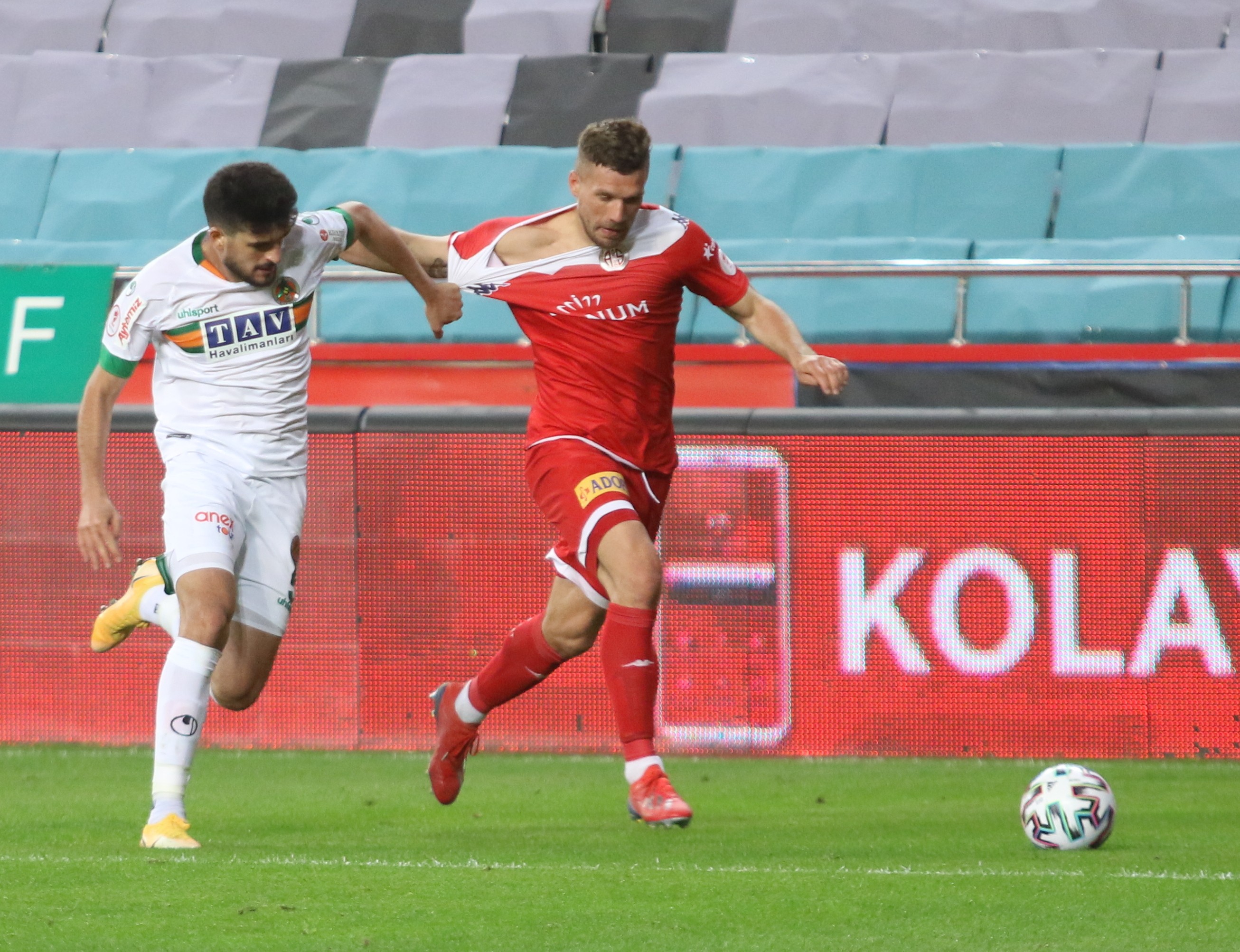 FT Antalyaspor, Ziraat Türkiye Kupası'nda finale yükseldi