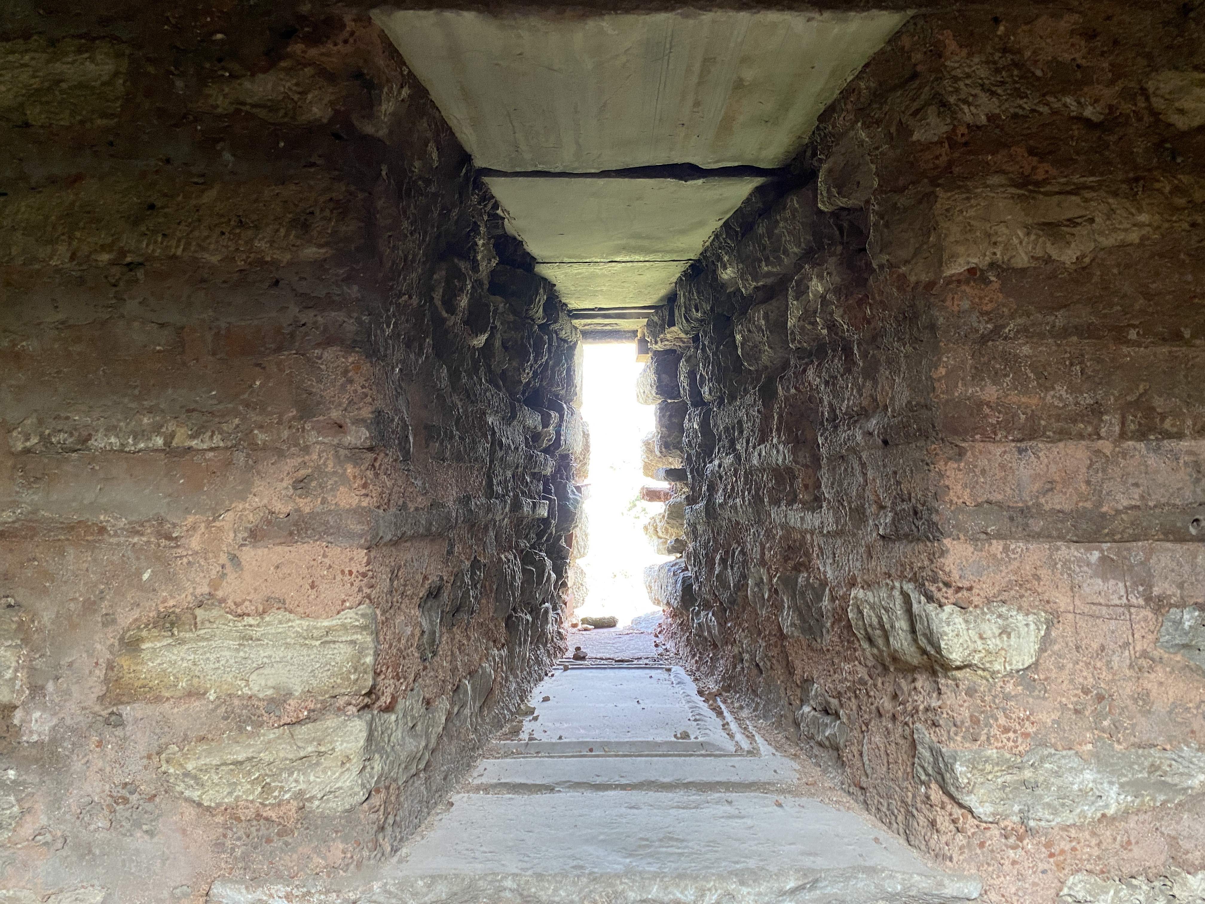 Anemas Zindanları’ndaki Bizans kalıntıları böyle görüntülendi