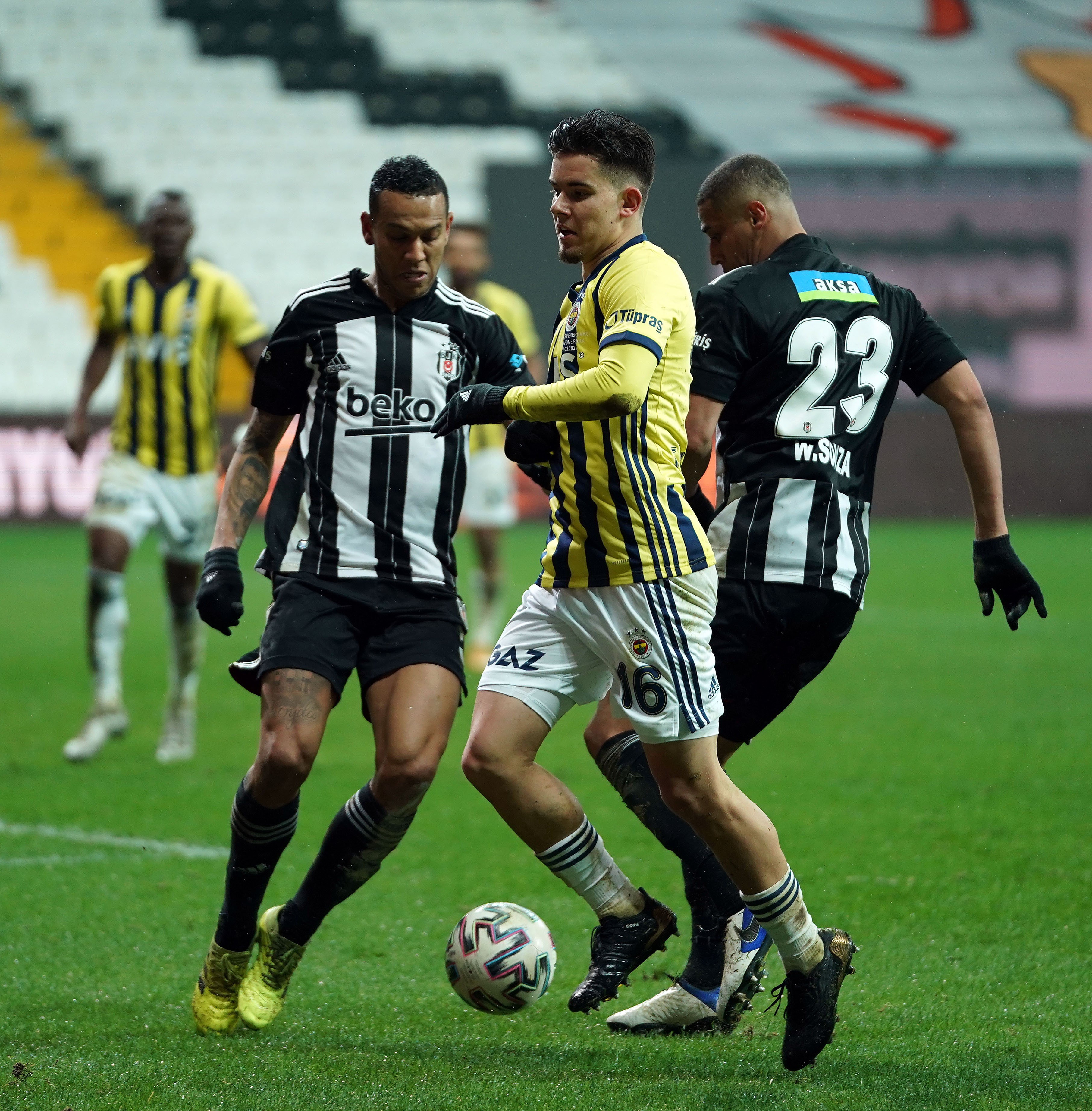 ÖZET İZLE| Beşiktaş 1-1 Fenerbahçe Maç Özeti Ve Golleri İzle