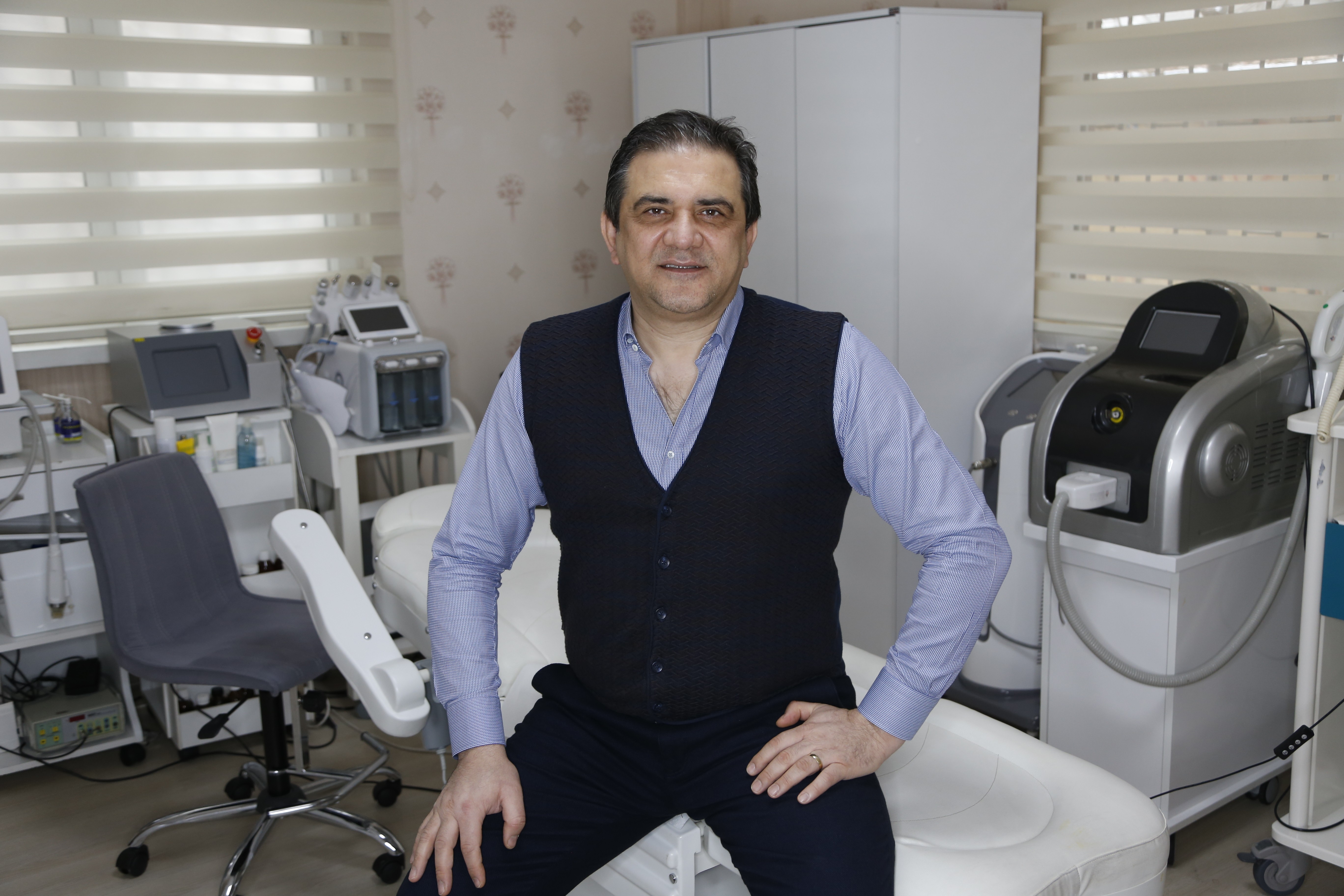 Covid-19 saç dökülmesini de tetikledi