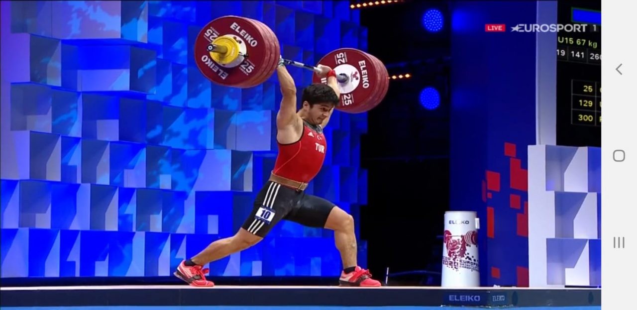 Muhammed Furkan Özbek, halterde Avrupa şampiyonu