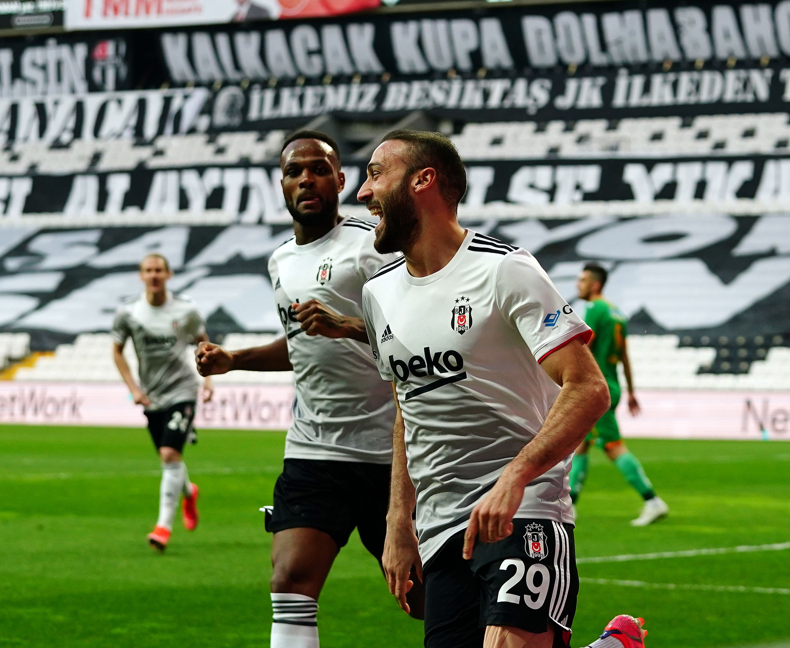 Süper Lig: Beşiktaş: 3 - Aytemiz Alanyaspor: 0 (Maç sonucu)
