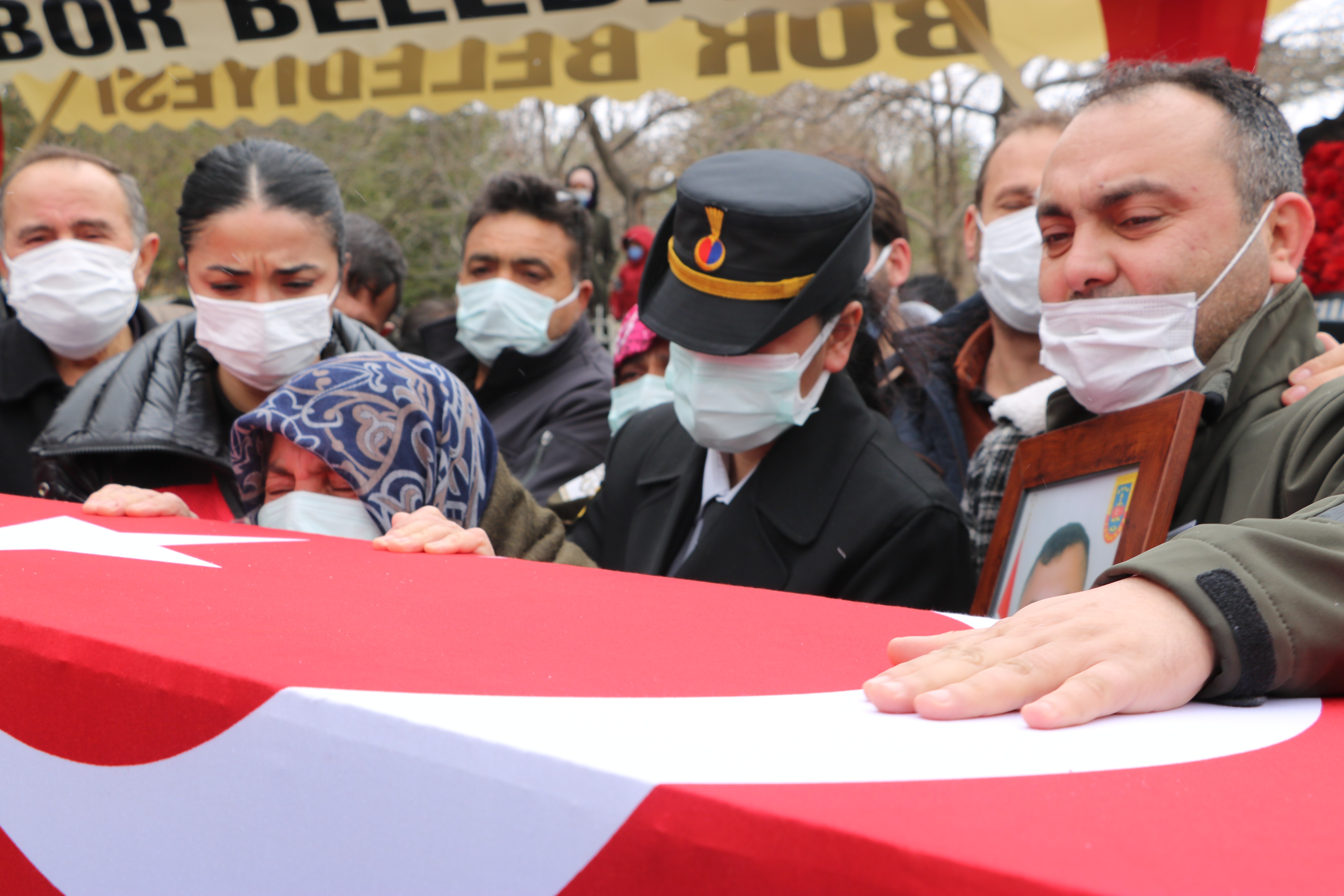 Niğdeli Şehit Uzman Çavuş Erkan Erdem son yolculuğuna uğurlandı