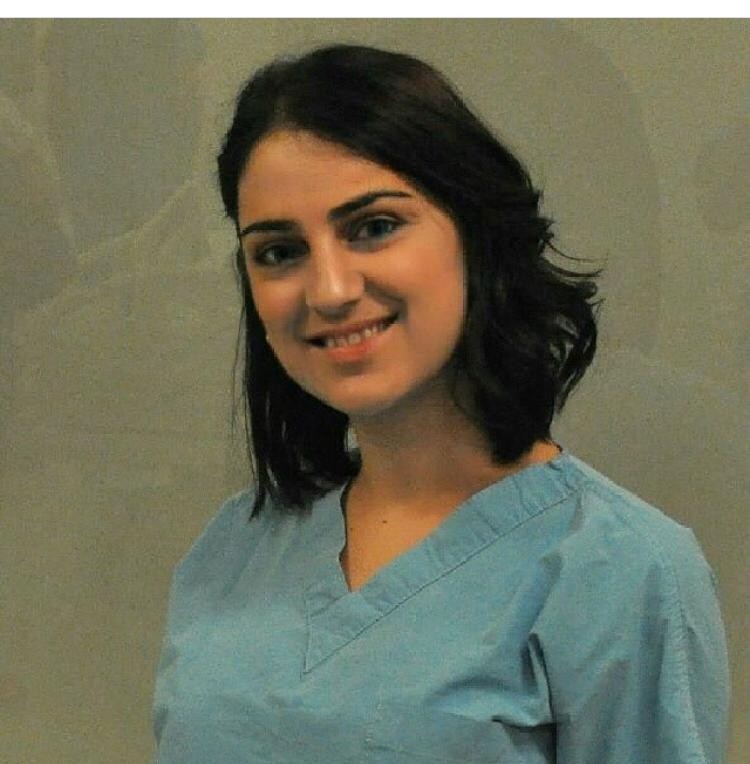 Üniversite hastanesinde hemşireydi, şimdi aynı üniversitenin avukatı oldu