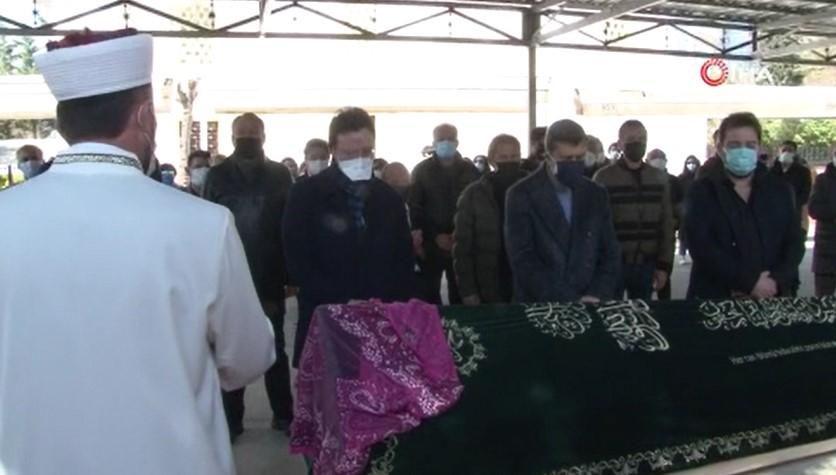 Mehtap Ar son yolculuğuna uğurlandı