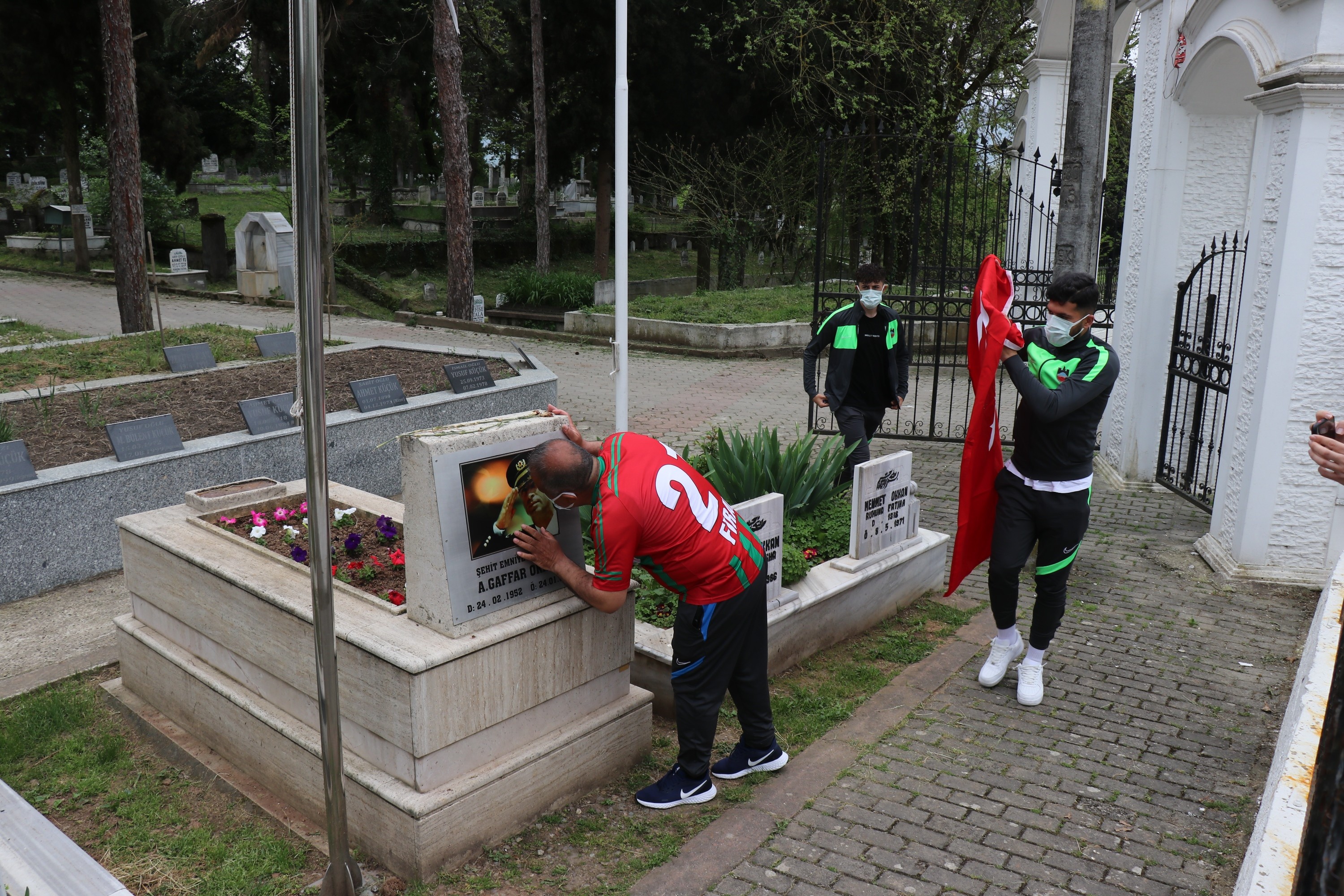 Diyarbekirspor şampiyonluk ve kupayı şehit Okkan’a armağan etti