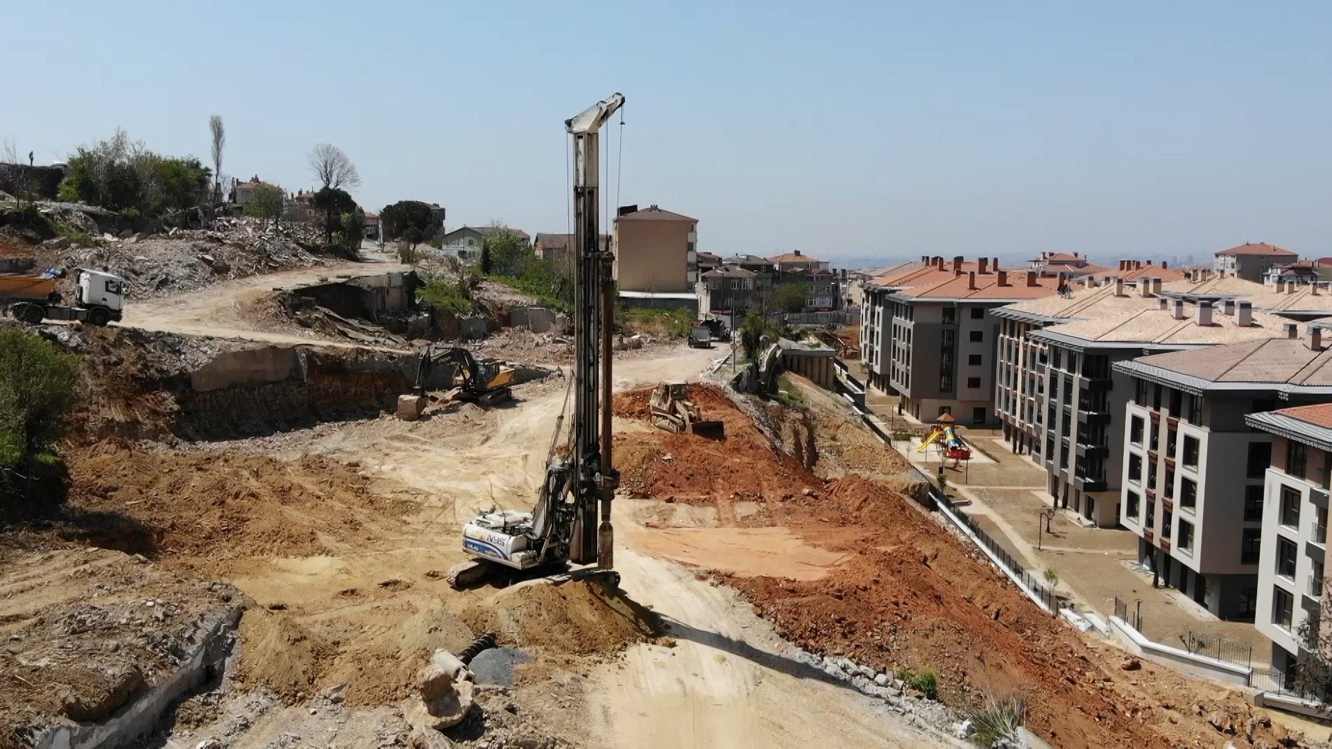 Üsküdar’da kentsel dönüşüm çalışmaları, 3 mahallede daha vatandaşın yüzünü güldürdü