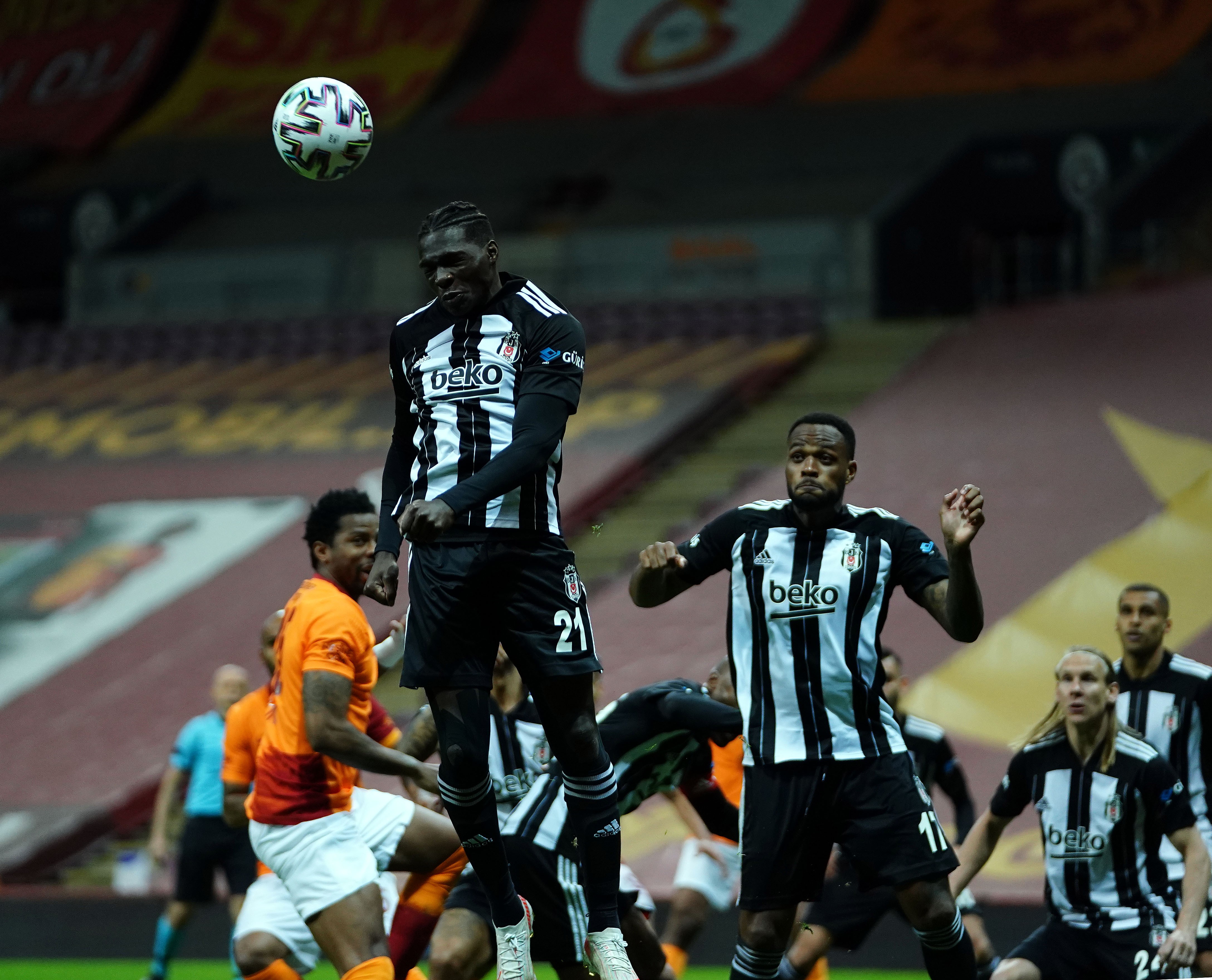 ÖZET İZLE| Galatasaray 3-1 Beşiktaş Maç Özeti ve Golleri İzle