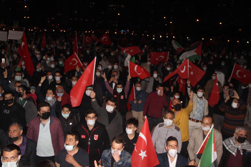 Türkiye susmuyor! Kudüs için tek yürek