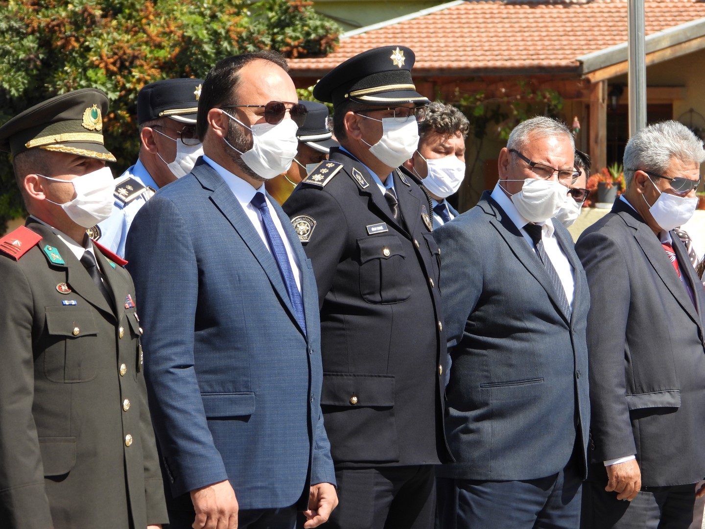 İskele'deki tören Atatürk Anıtı önünde düzenlendi