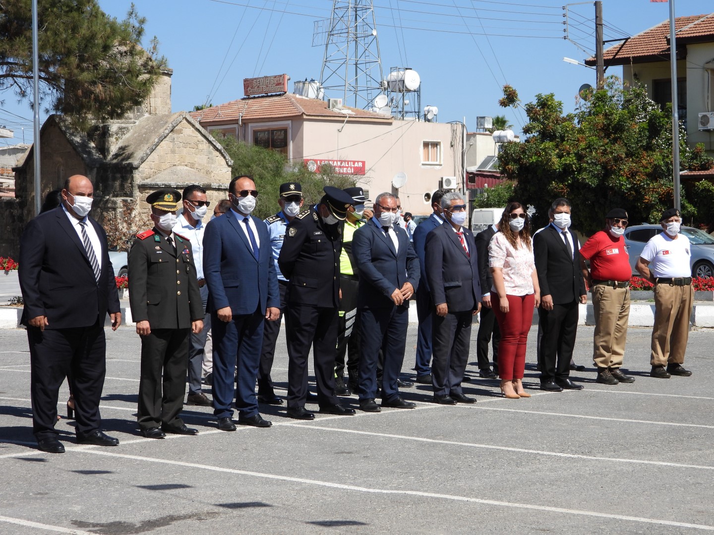 İskele'deki tören Atatürk Anıtı önünde düzenlendi