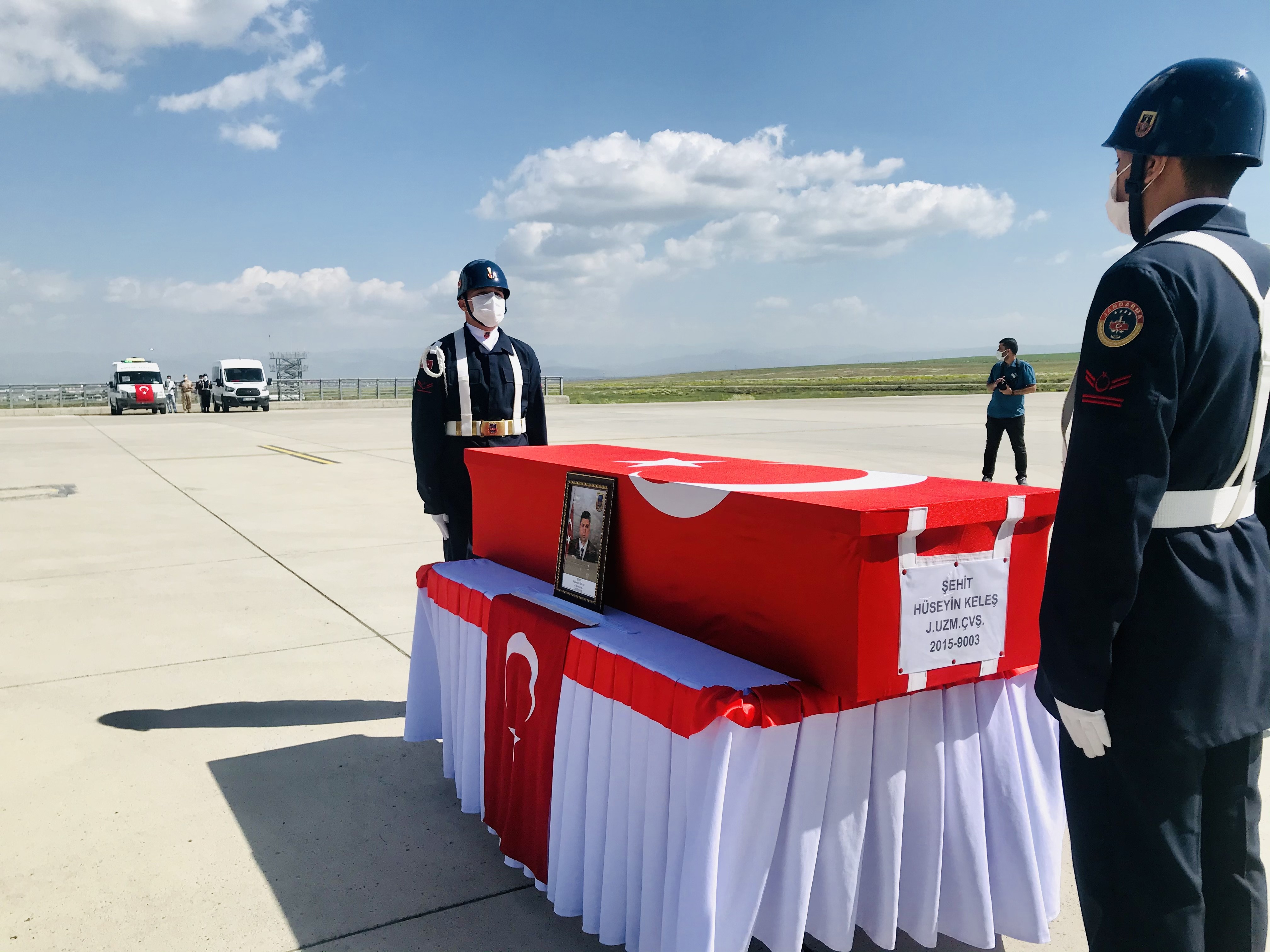 Eren-15 Operasyonunda şehit olan Jandarma Uzman Çavuş Hüseyin Keleş'in cenazesi Ankara’ya gönderildi