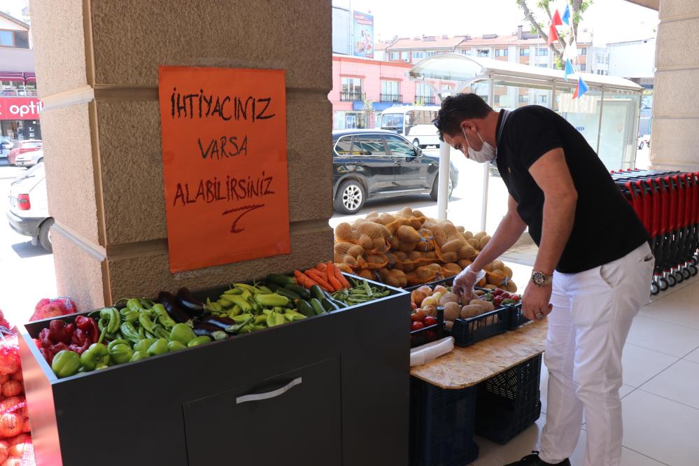 Bu da askıda meyve ve sebze