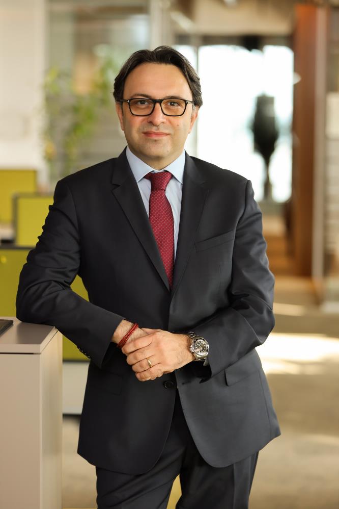 10’dan fazla dil tercümesi seçeneğiyle video konferans imkanı