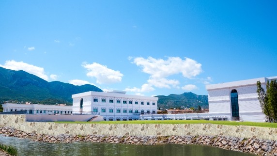 KKTC’de Dr. Suat Günsel Girne Koleji törenle açıldı