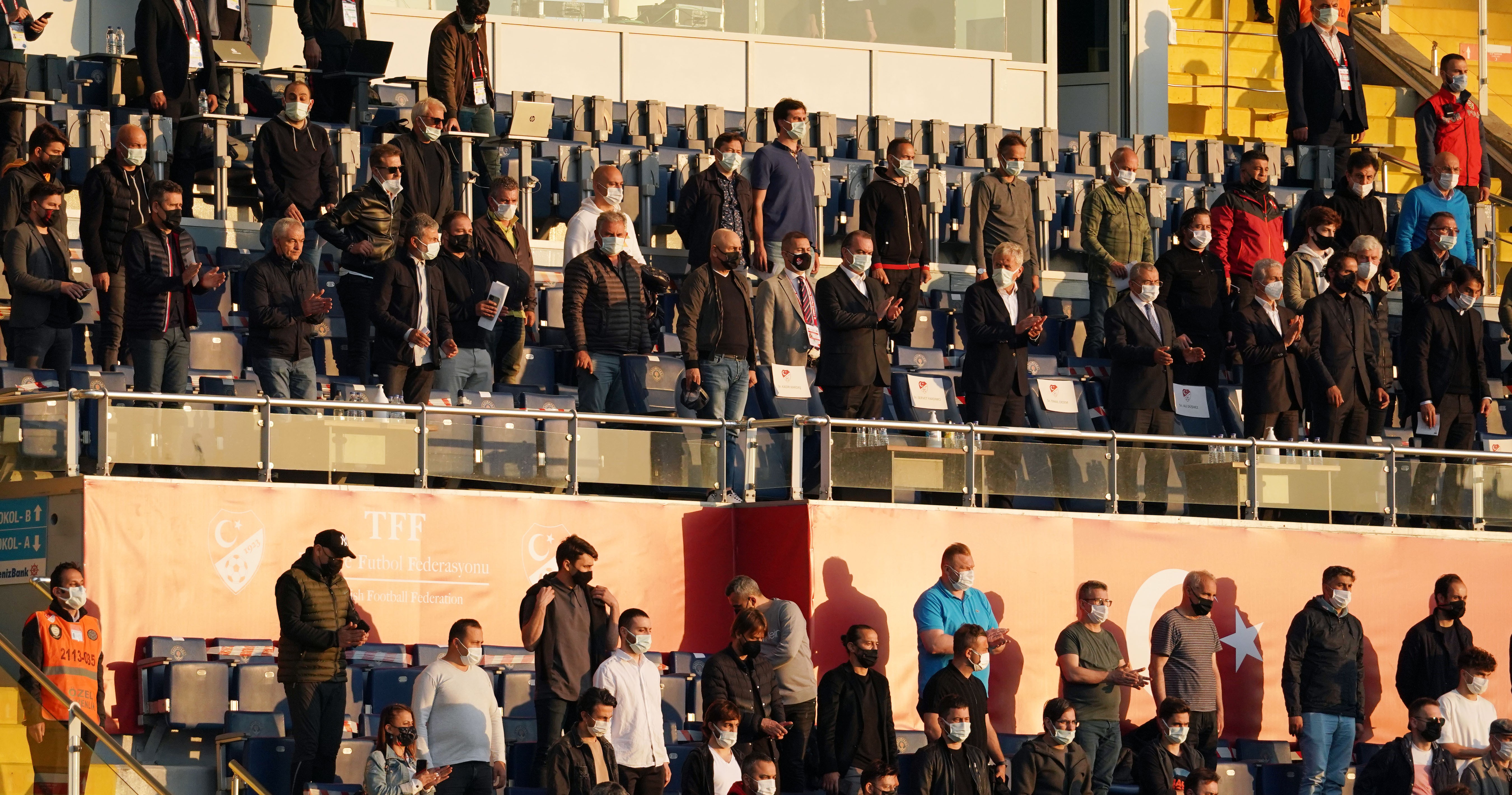 Türkiye U21 maçına teknik direktörlerden yoğun ilgi