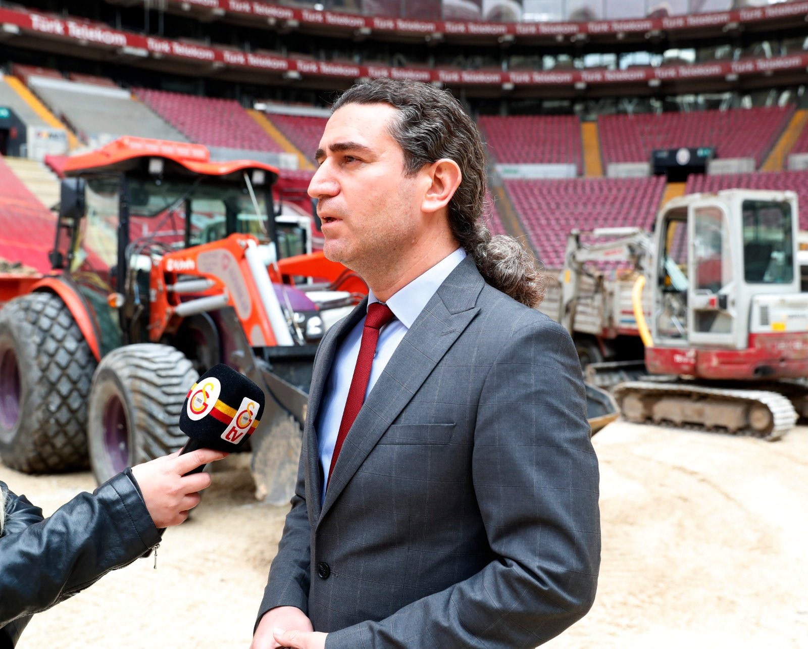 Galatasaray'da stat zemini çalışmaları devam ediyor