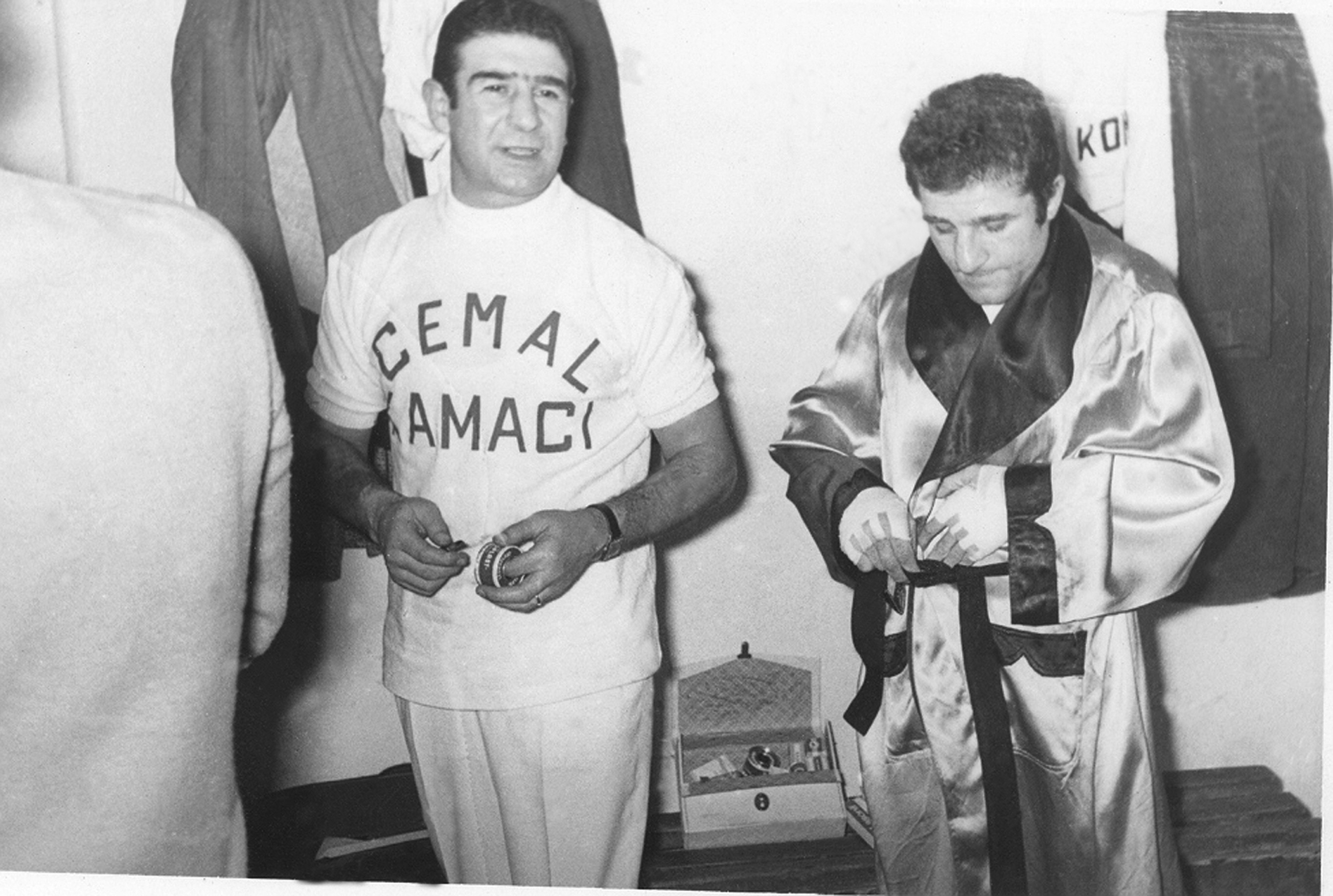 Efsane boksör Garbis Zakaryan’ın hayatının anlatıldığı sergi açılıyor
