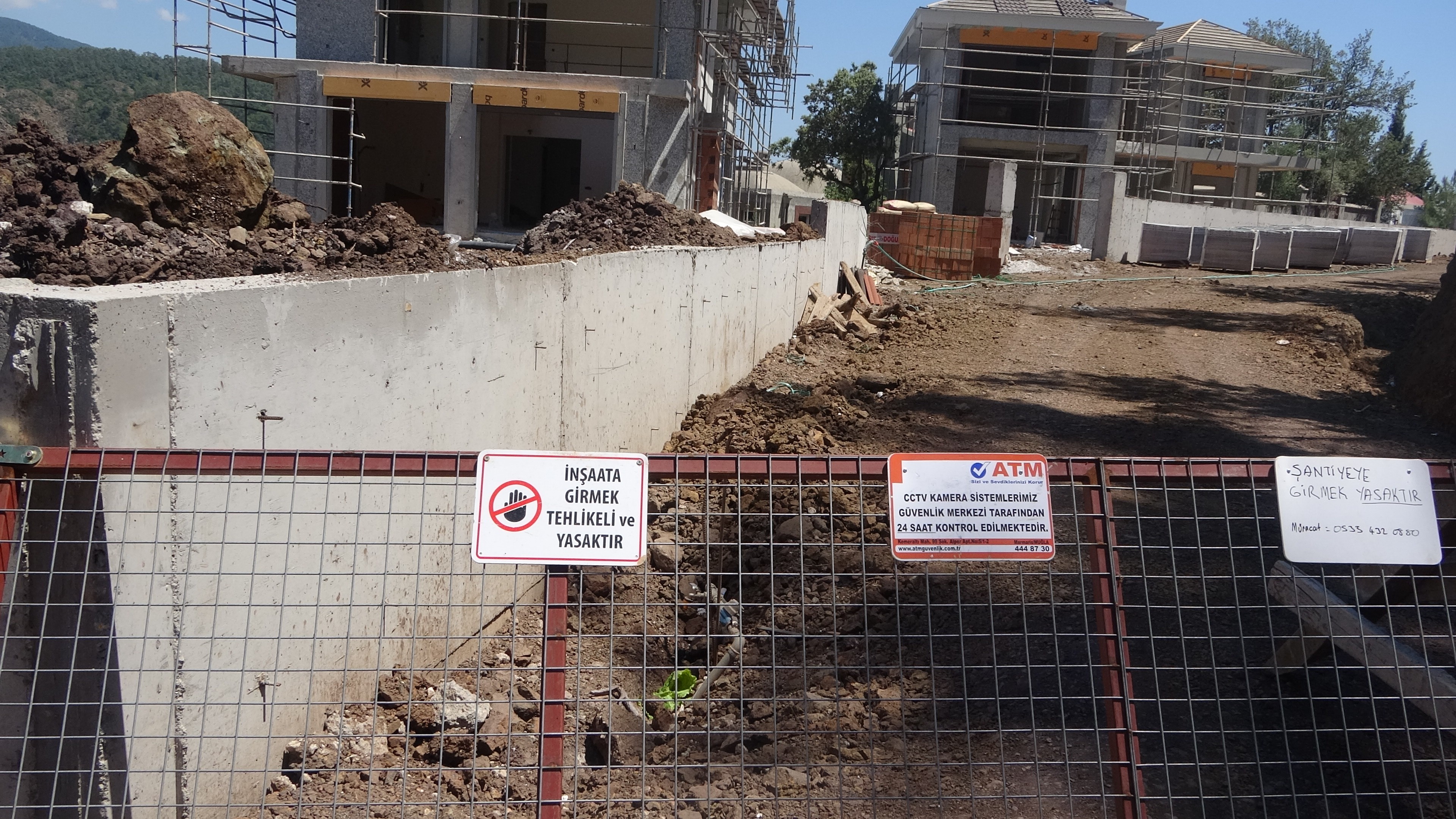 Yüksekten düşen 17 yaşındaki inşaat işçisi öldü, firma sahibi gözaltına alındı