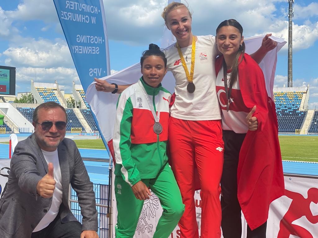 Para atlet Fatma Damla Altın, Dünya şampiyonu oldu