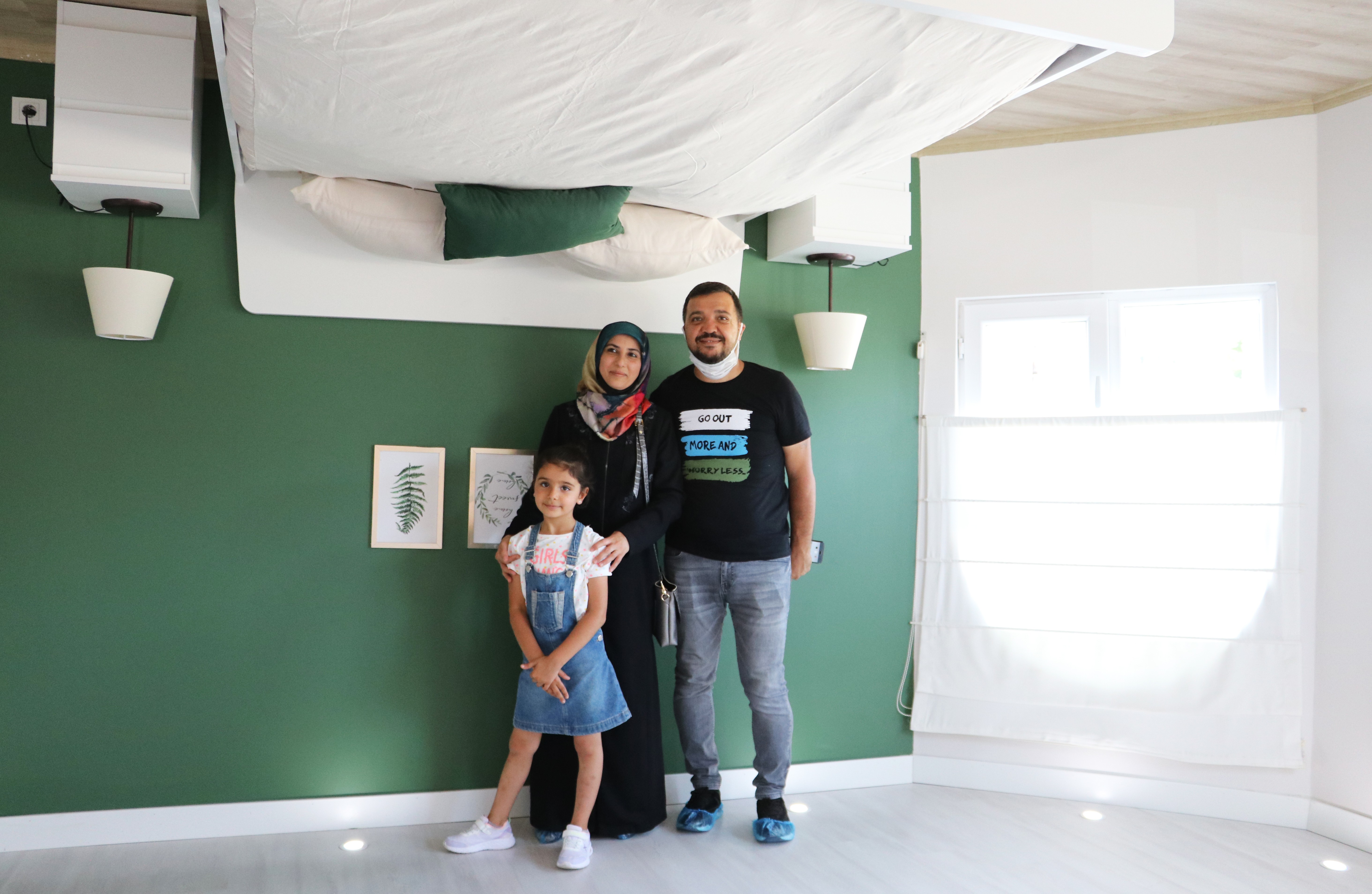 'Ters ev'e ziyaretçi akını