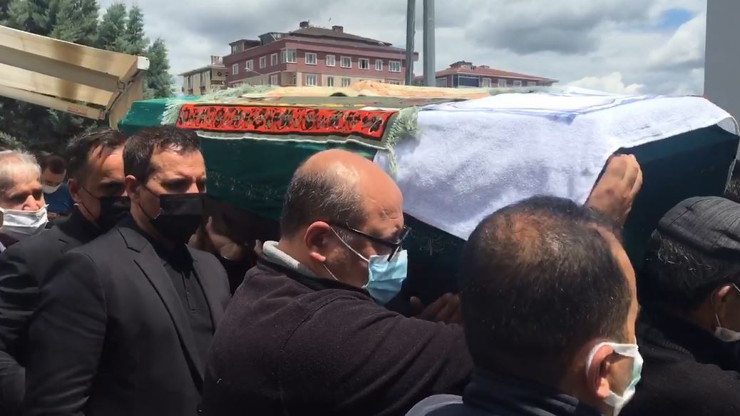 Rafet El Roman'ın baba acısı