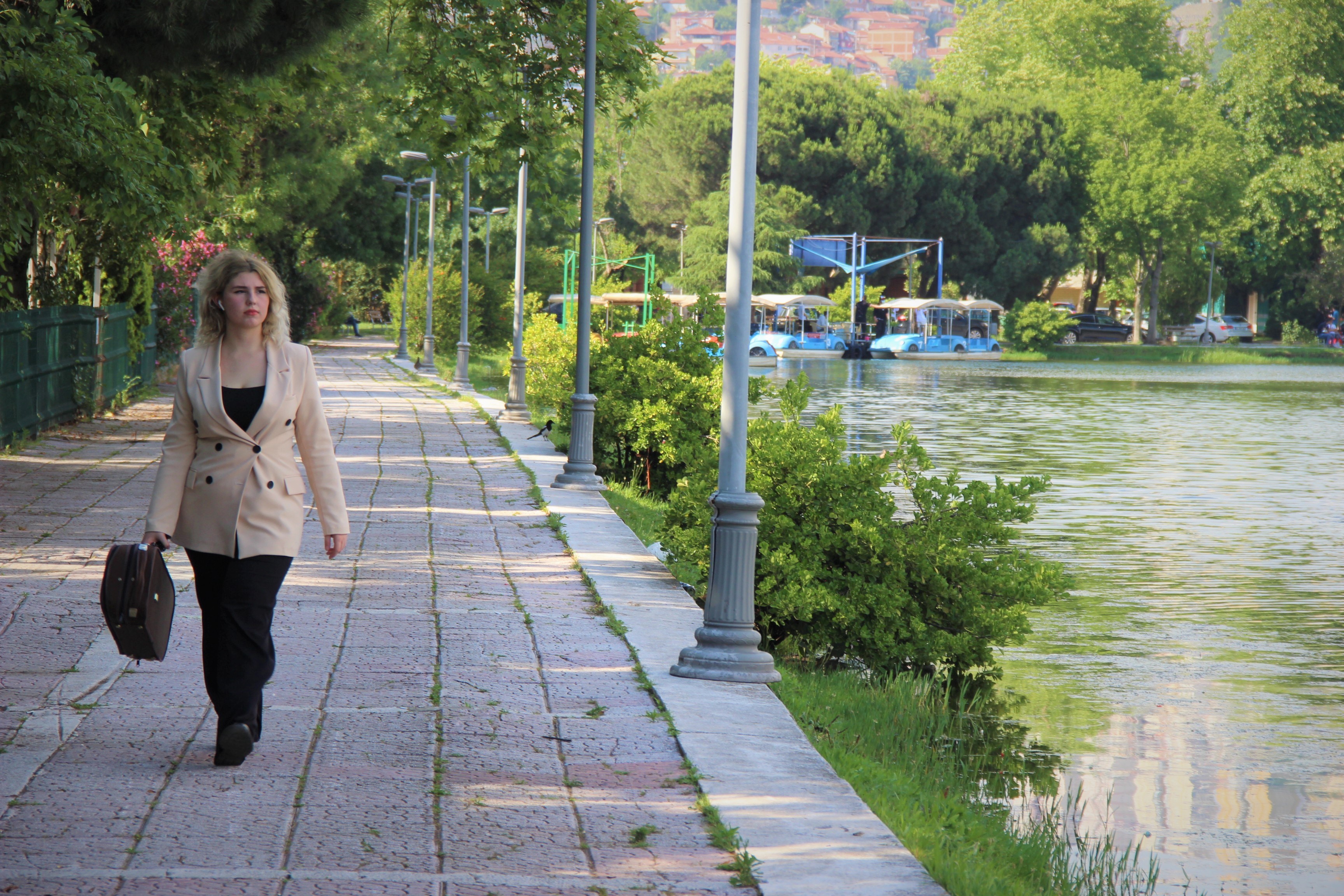 Sınava gireceği gün annesi vefat etti, onun için kazandı