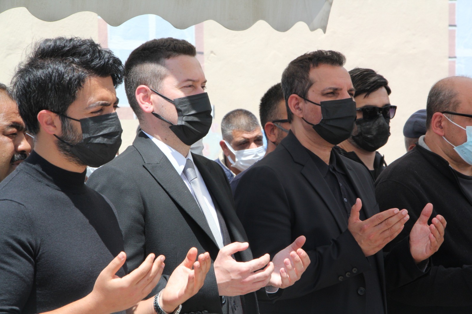 Rafet El Roman'ın baba acısı