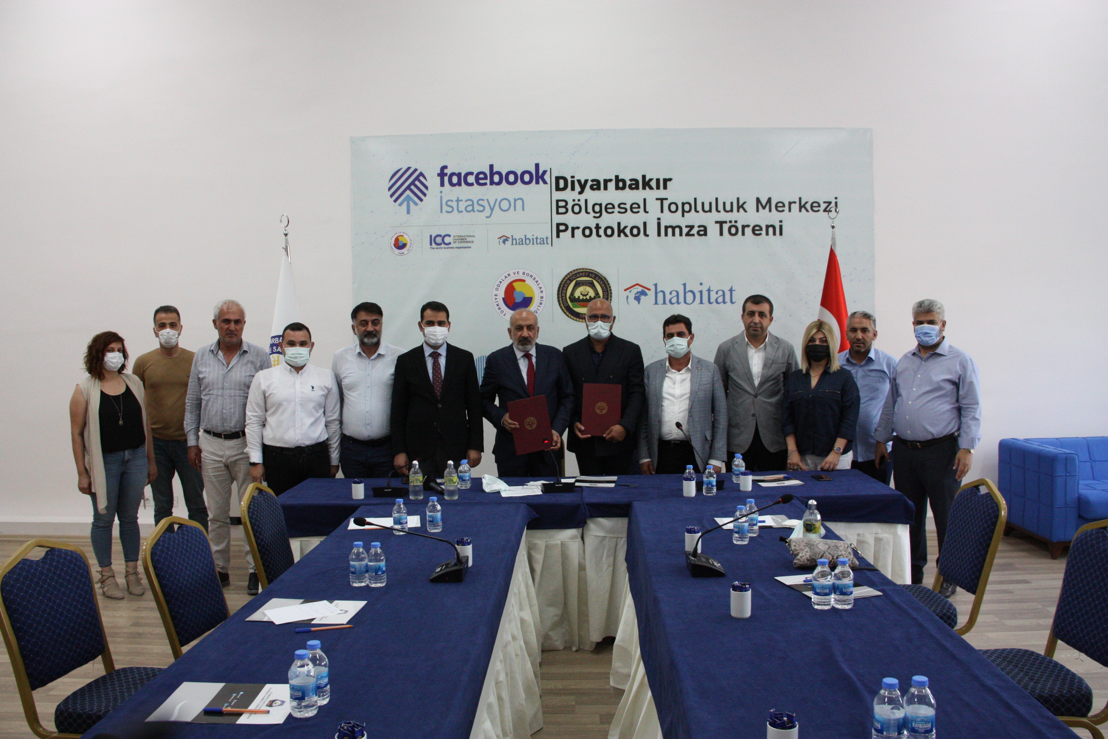 Diyarbakır’da 'Facebook İstasyonu' için girişimlere başlandı
