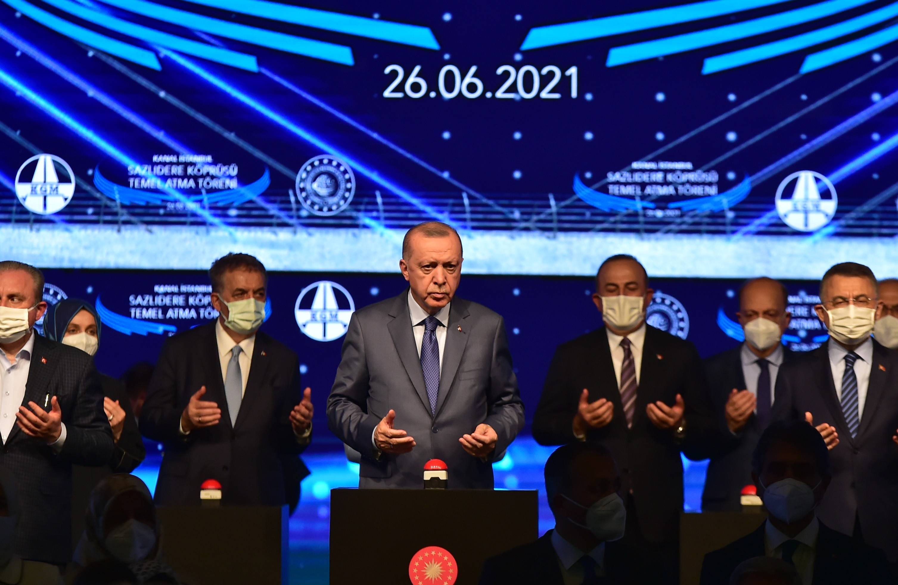 Kanal İstanbul'da ilk adım atıldı... Cumhurbaşkanı Erdoğan'dan önemli açıklamalar