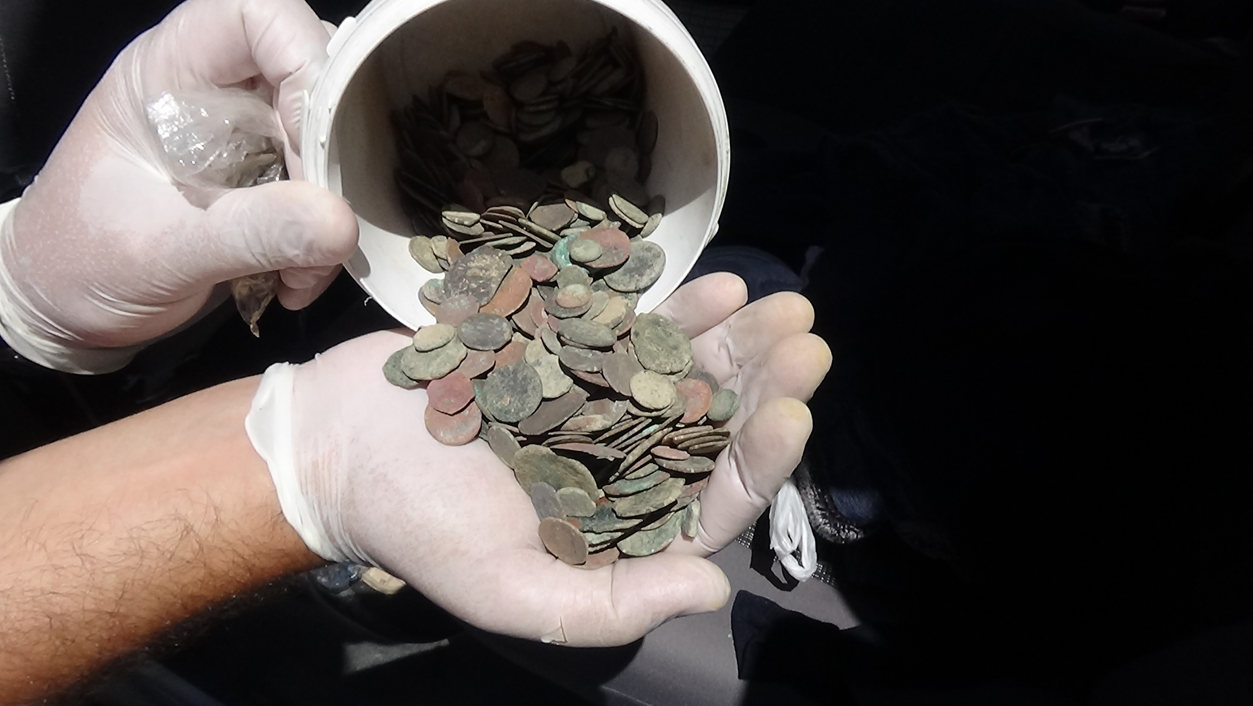 Jandarmadan tarihi eser kaçakçılarına operasyon: Sıcak anlar kamerada