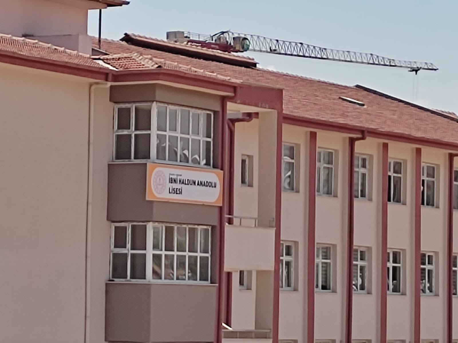 Değişen okul ismi öğrencileri mağdur etti