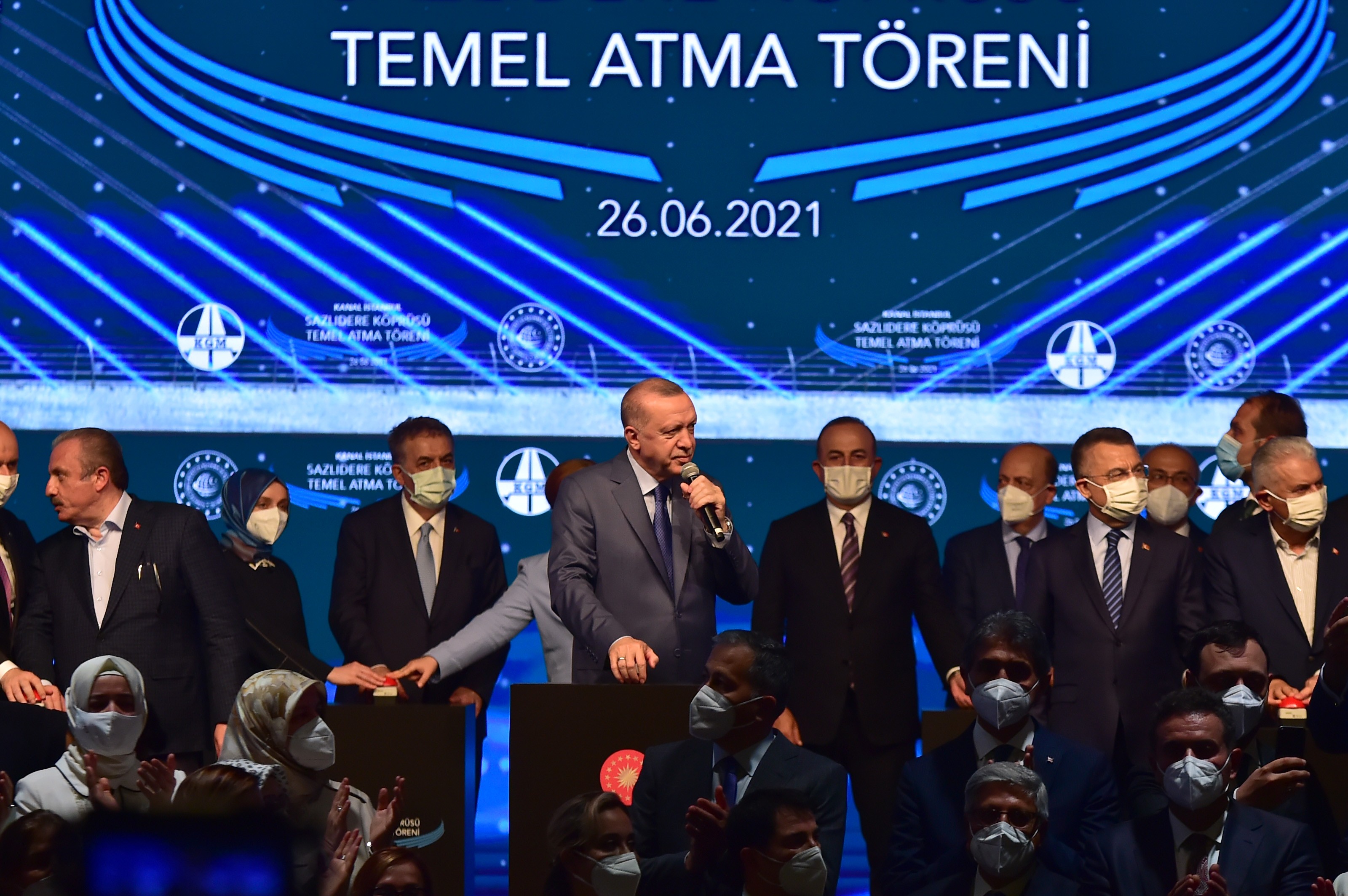 Kanal İstanbul'da ilk adım atıldı... Cumhurbaşkanı Erdoğan'dan önemli açıklamalar