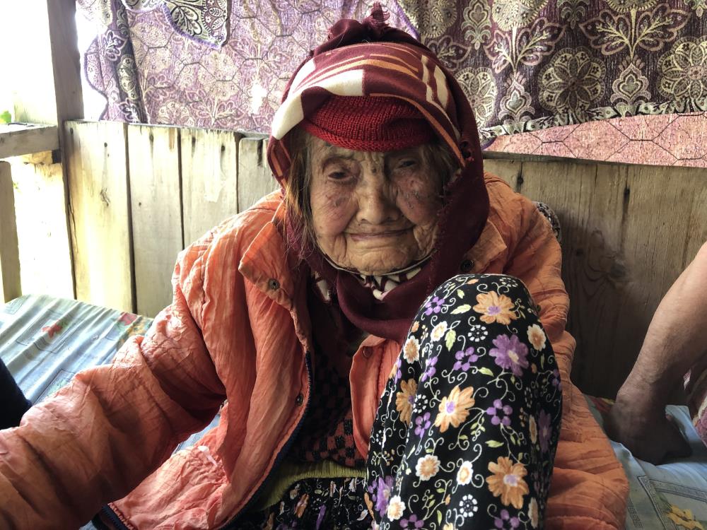 Asırlık Iraz nine: 