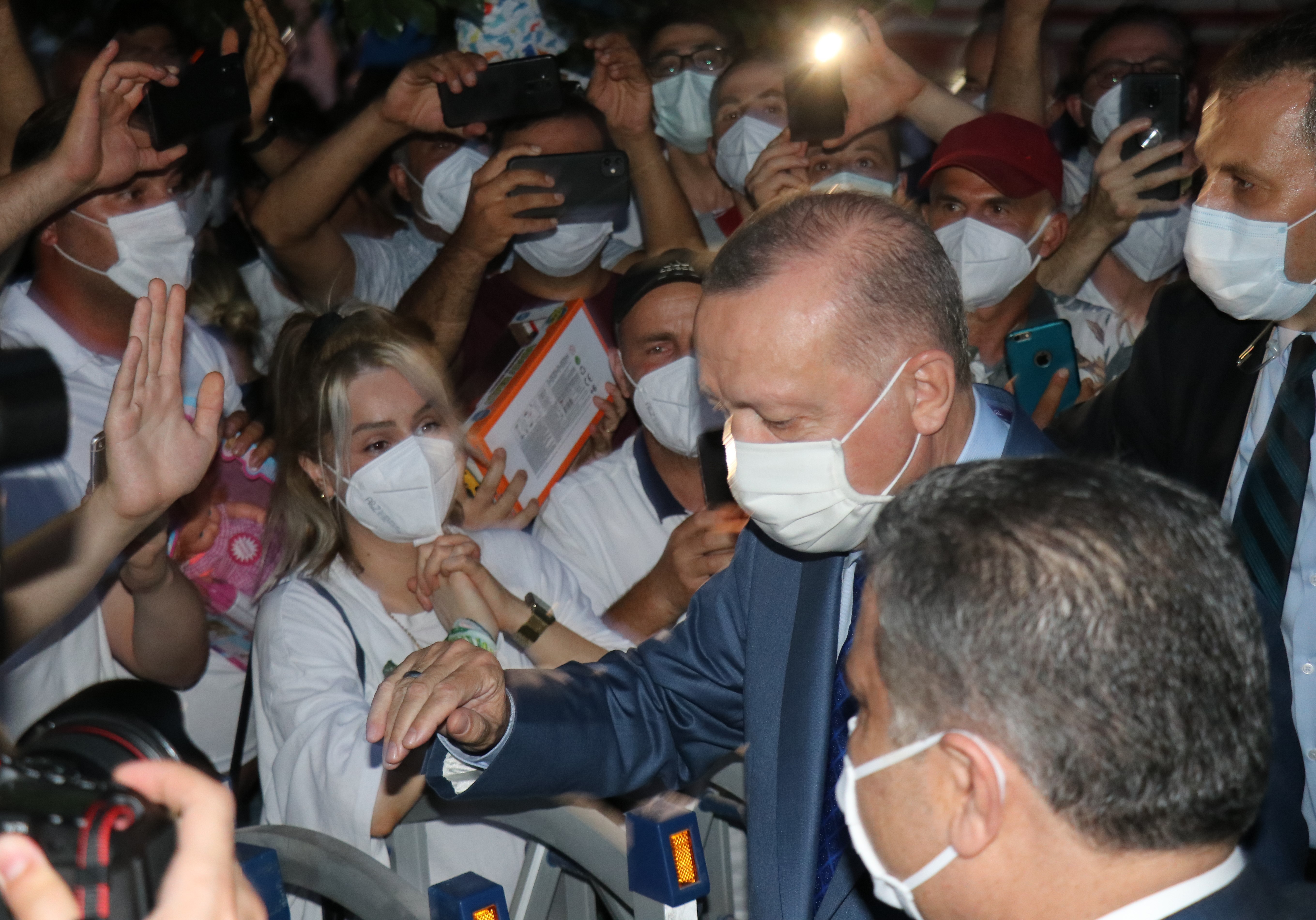 Cumhurbaşkanı Erdoğan’a sevgi seli
