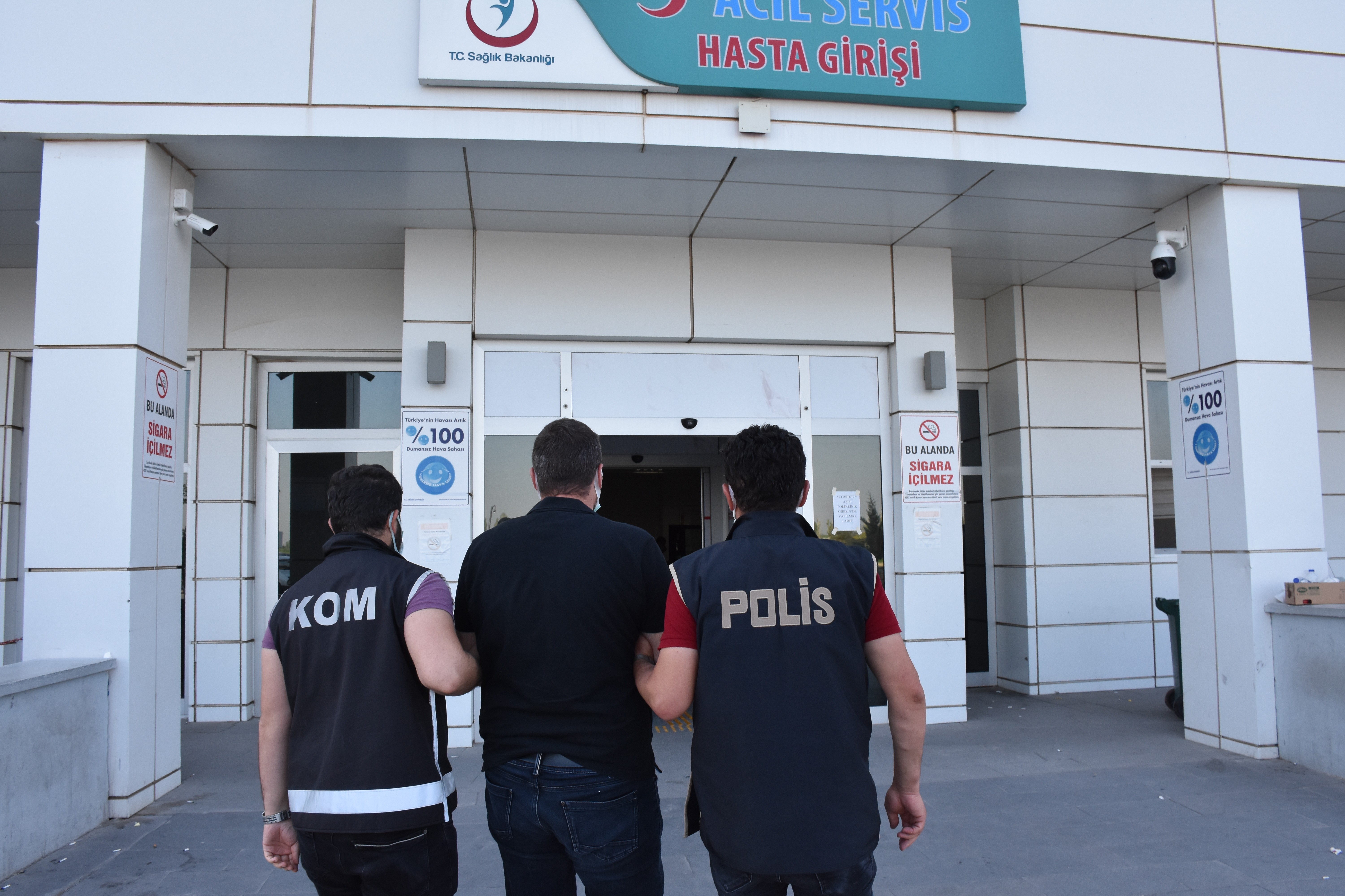 Aksaray merkezli 3 ilde FETÖ/PDY operasyonu: 12 gözaltı