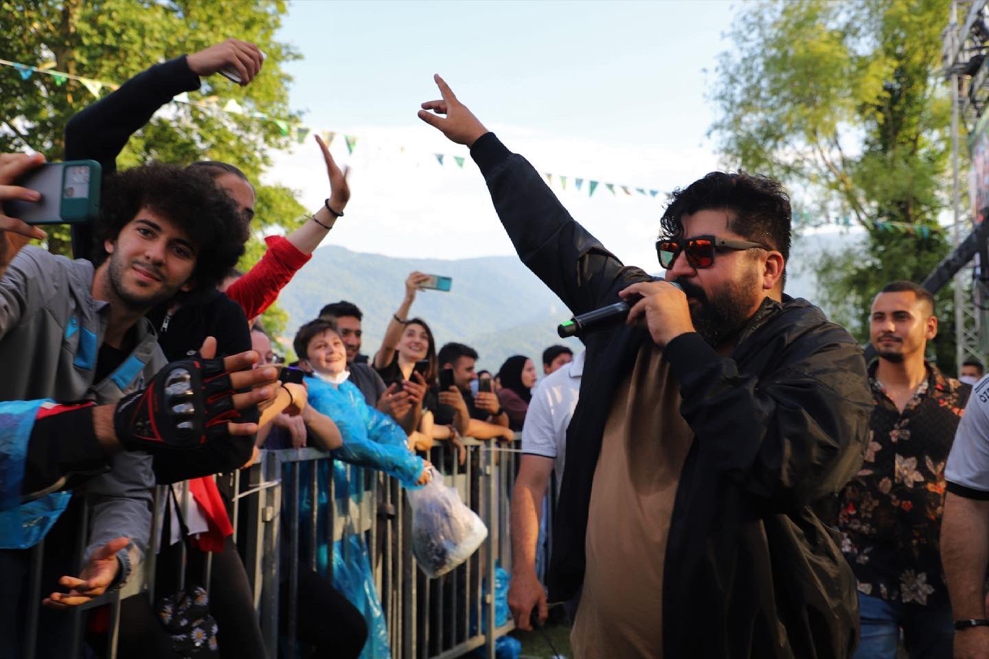 Kocaeli’de gençler Eypio ile coştu