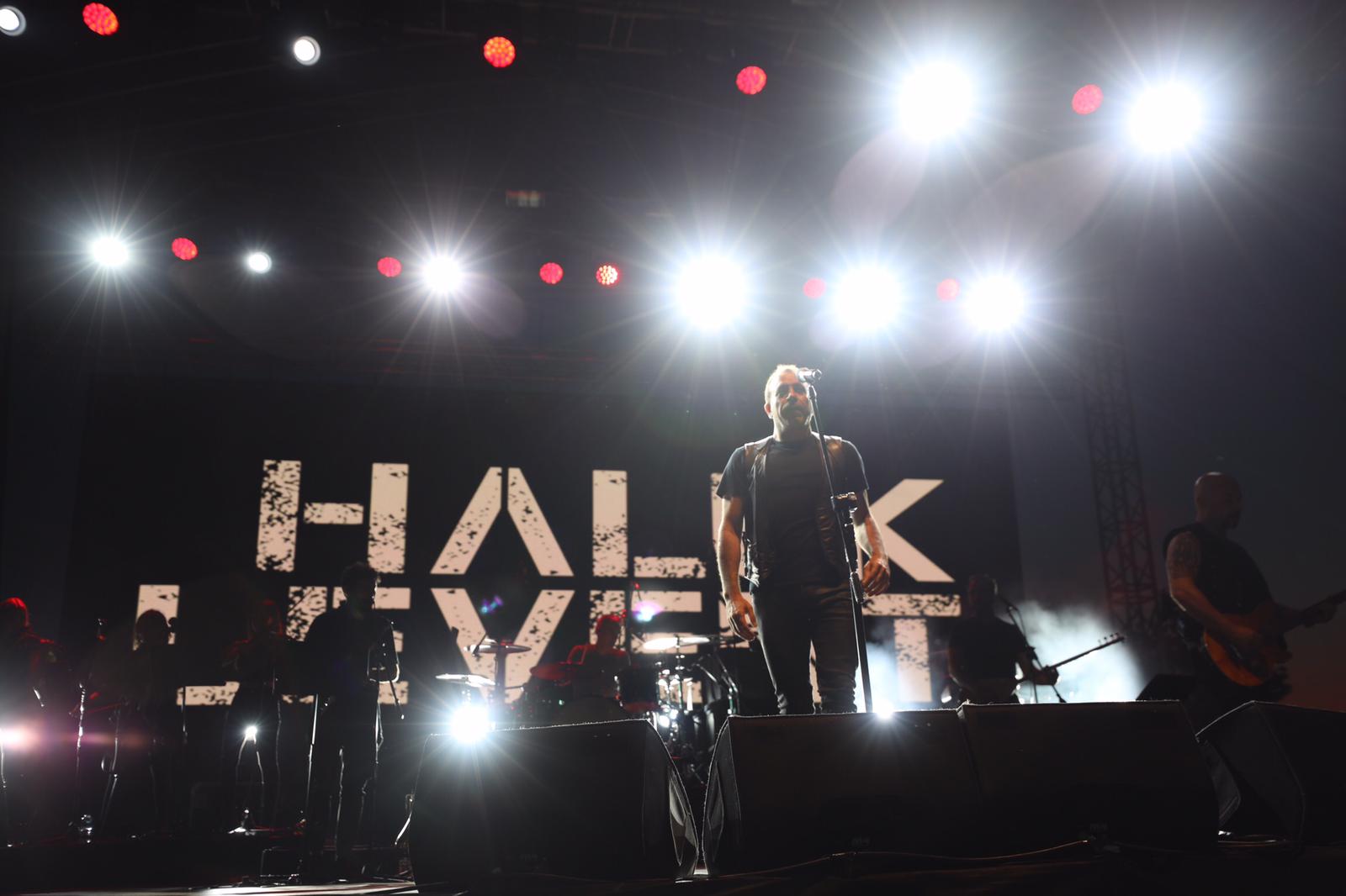 Kısıtlamasız ilk pazar gününde Haluk Levent coşkusu