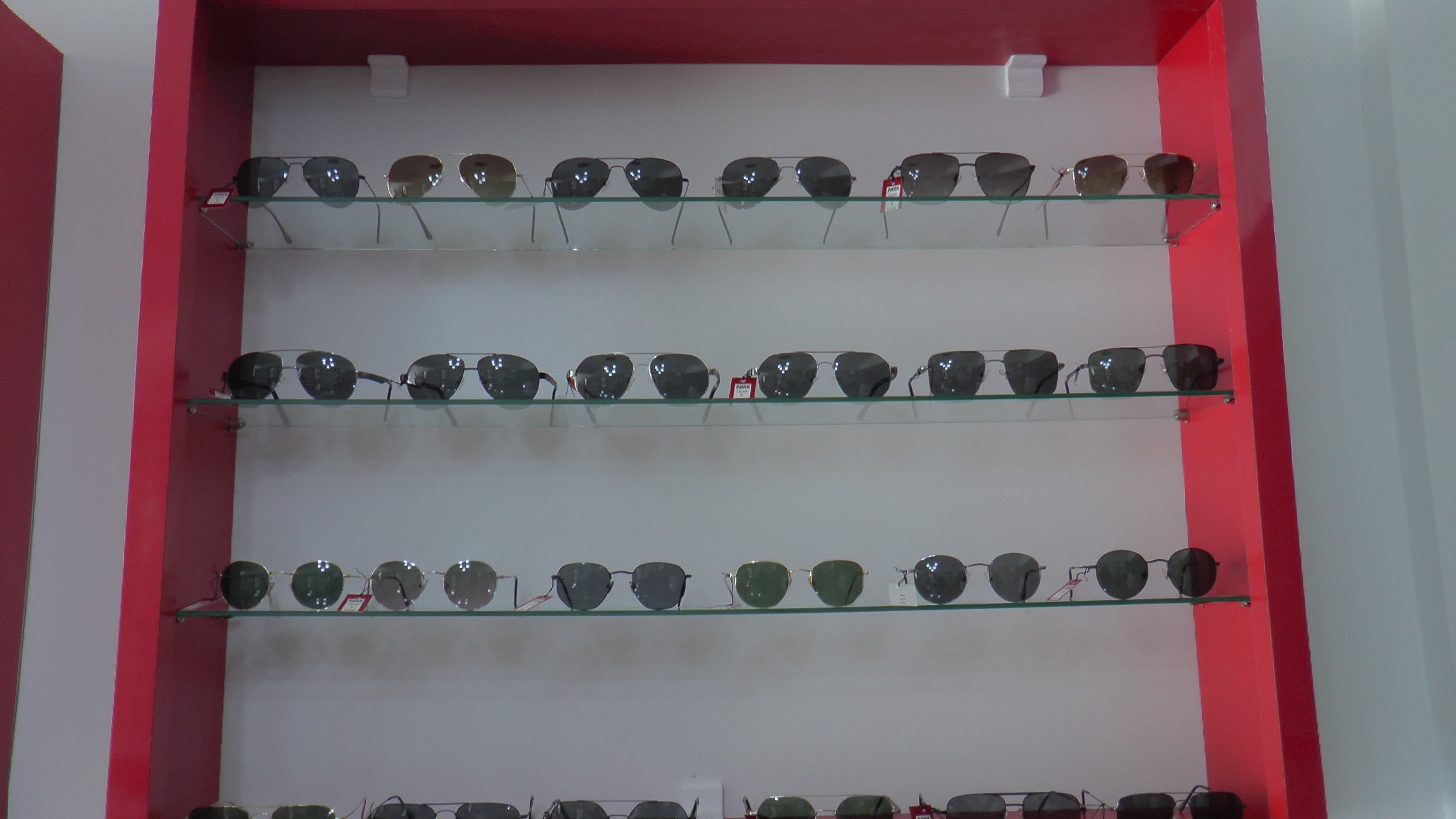 Çakma gözlük gerçeğine vesile