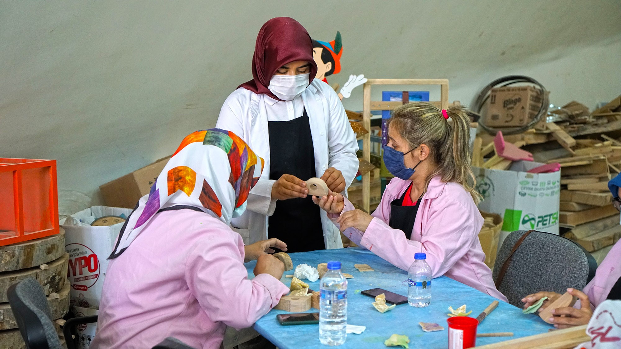 Ahşap oyuncak sanatı bu atölyede yaşatılıyor