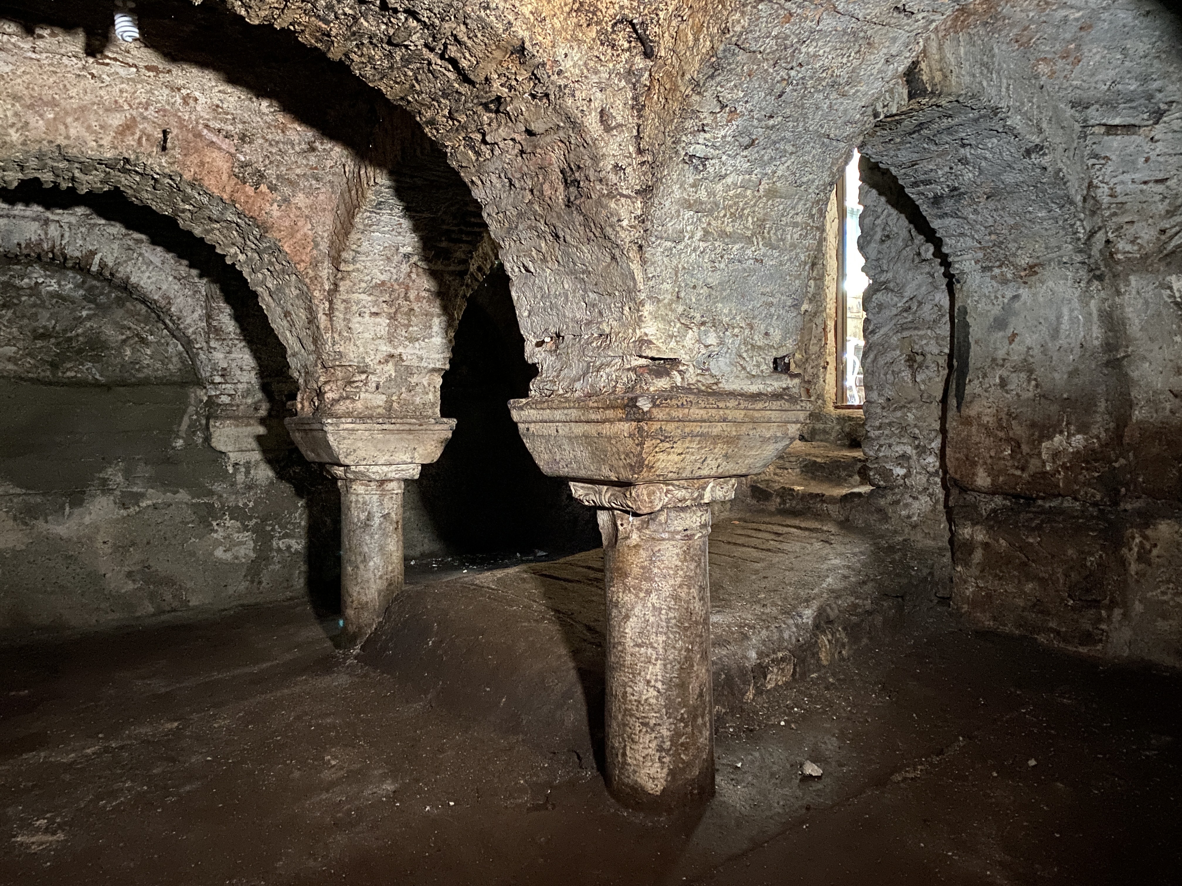 Bu apartmanın altında tarih yatıyor