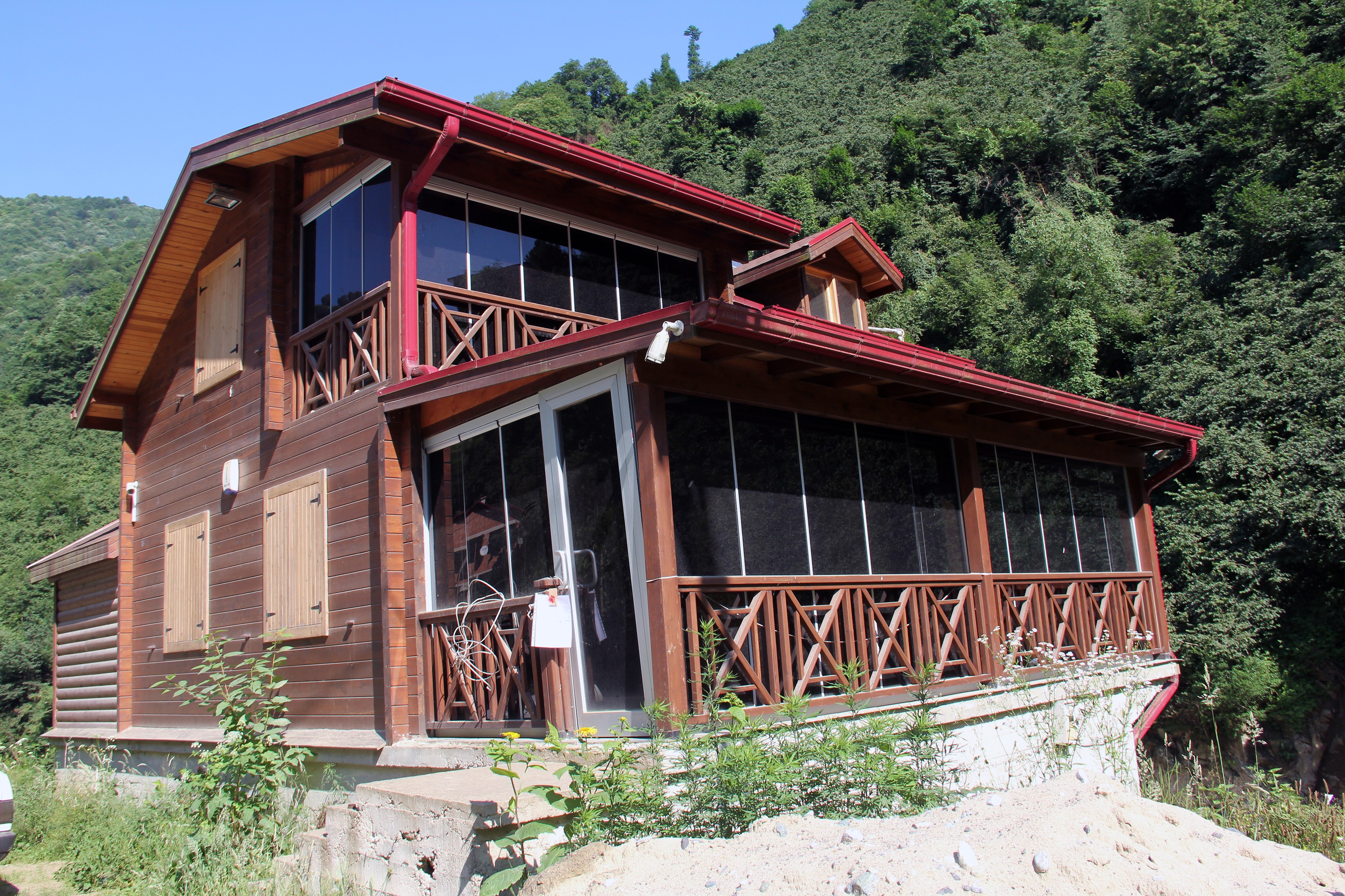 ‘Tosuncuk’ lakaplı Mehmet Aydın’ın Giresun’daki kaçak villası mühürlendi