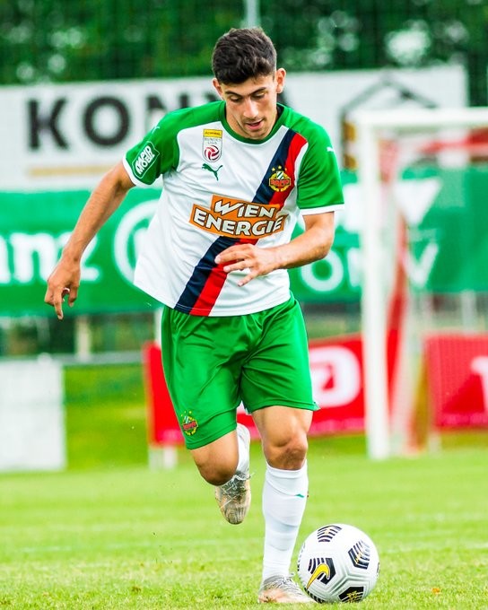 Yusuf Demir Barcelona'da