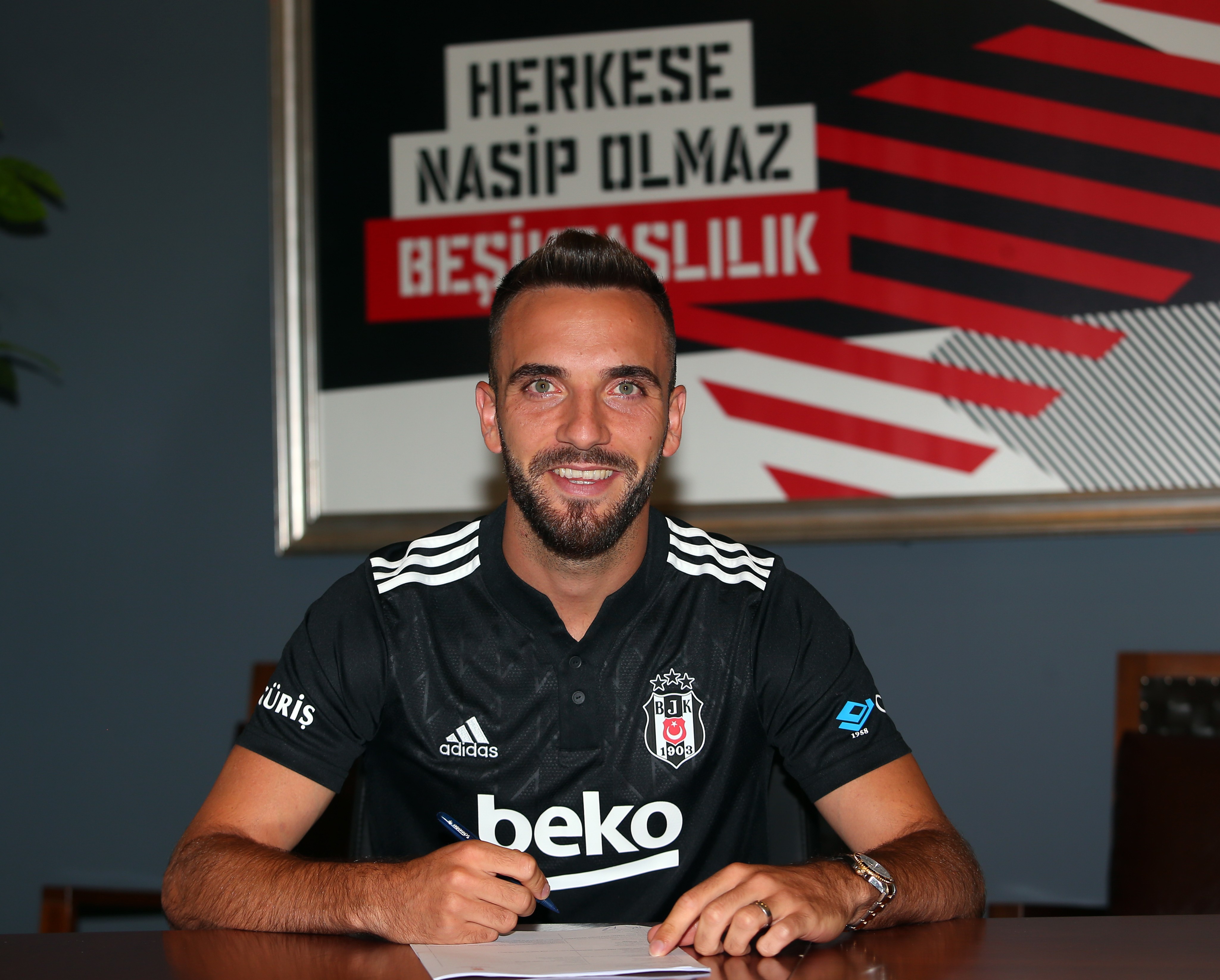 Kenan Karaman Beşiktaş’ta