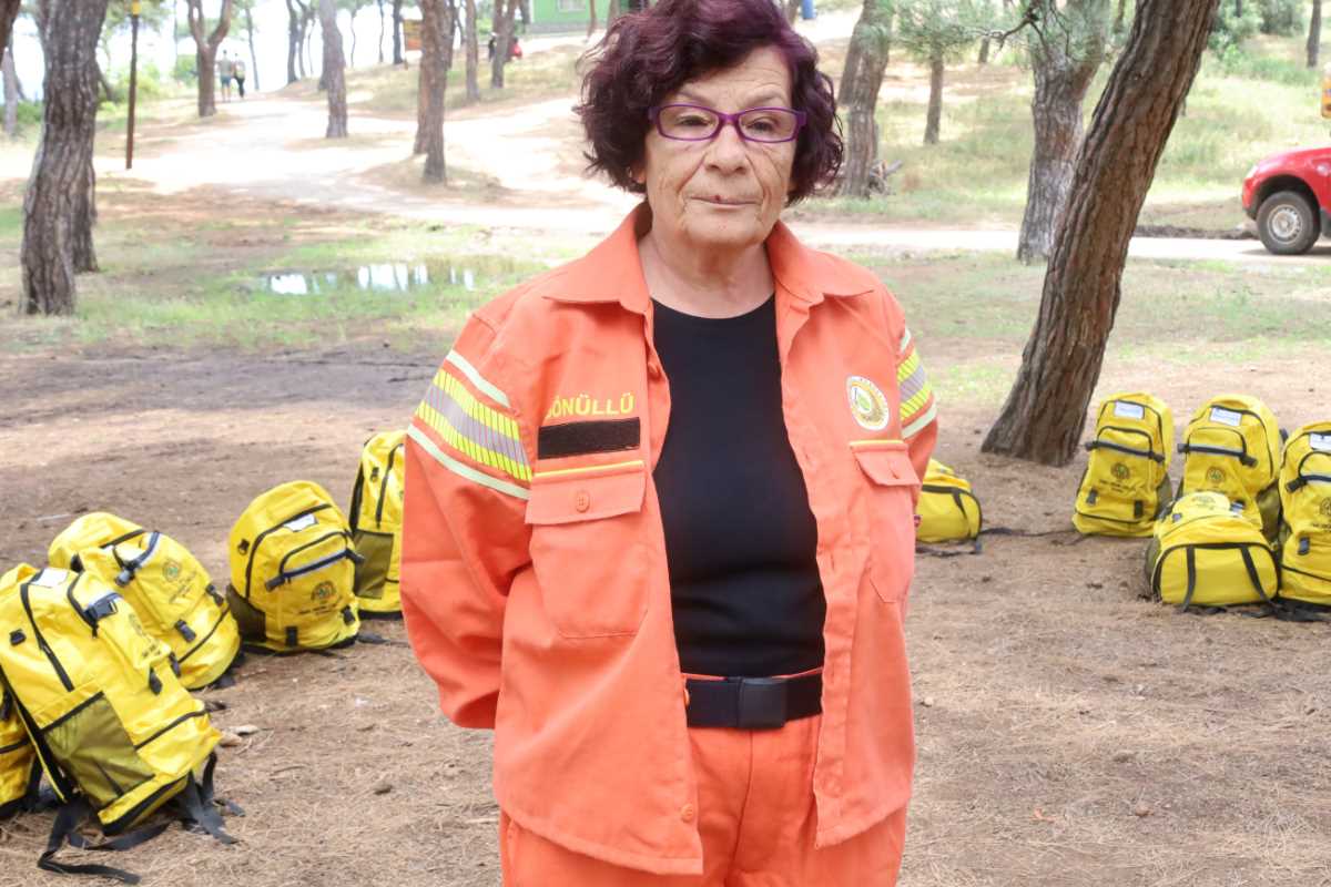 İstanbul'un 220 yangın gönüllüsü iş başında