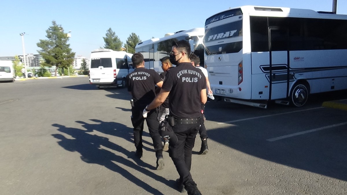 Diyarbakır’da düzensiz göçmenlere operasyon
